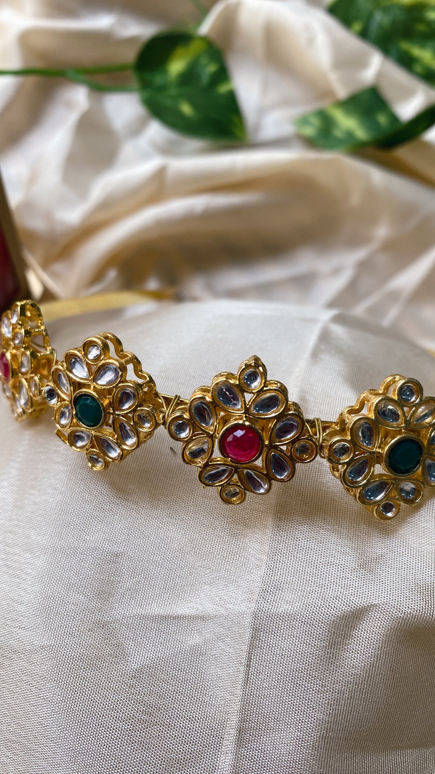 Amaira Mathapatti Hairband