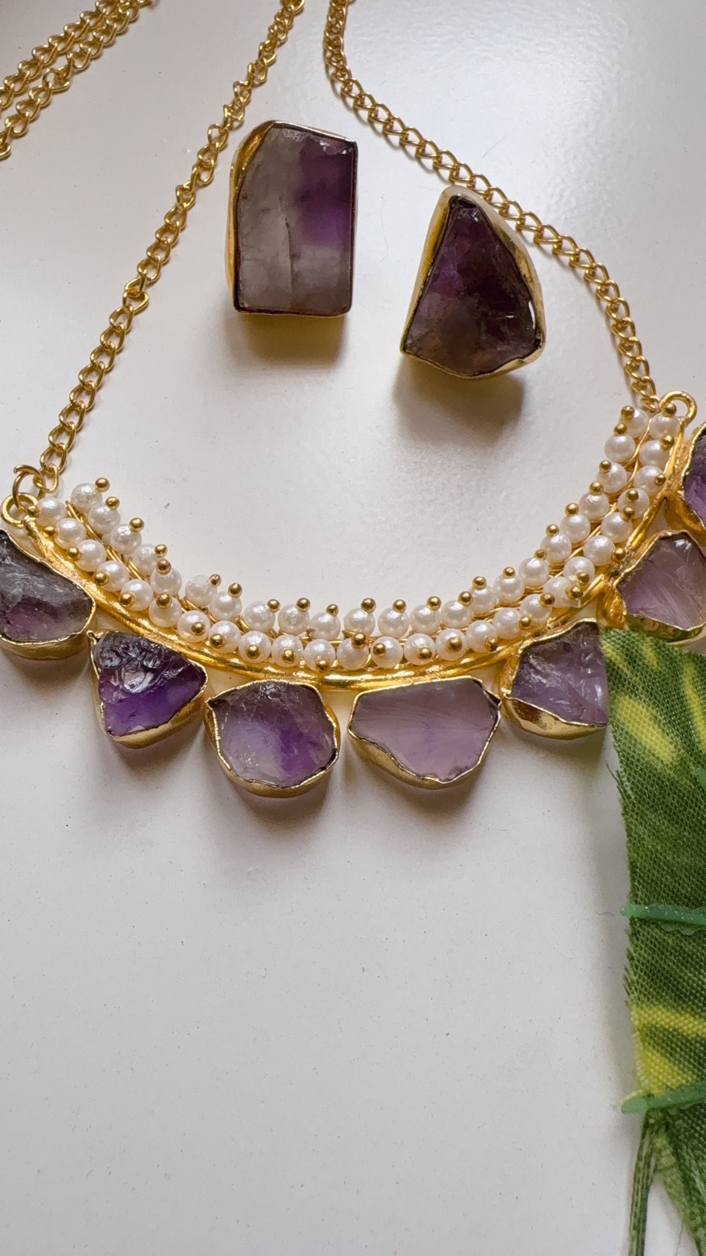Noor Raw Uncut Stone Necklace - Purple