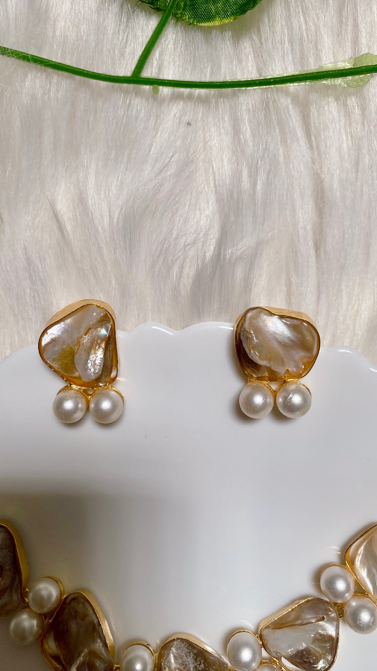 Meesha Pearly Mop Necklace