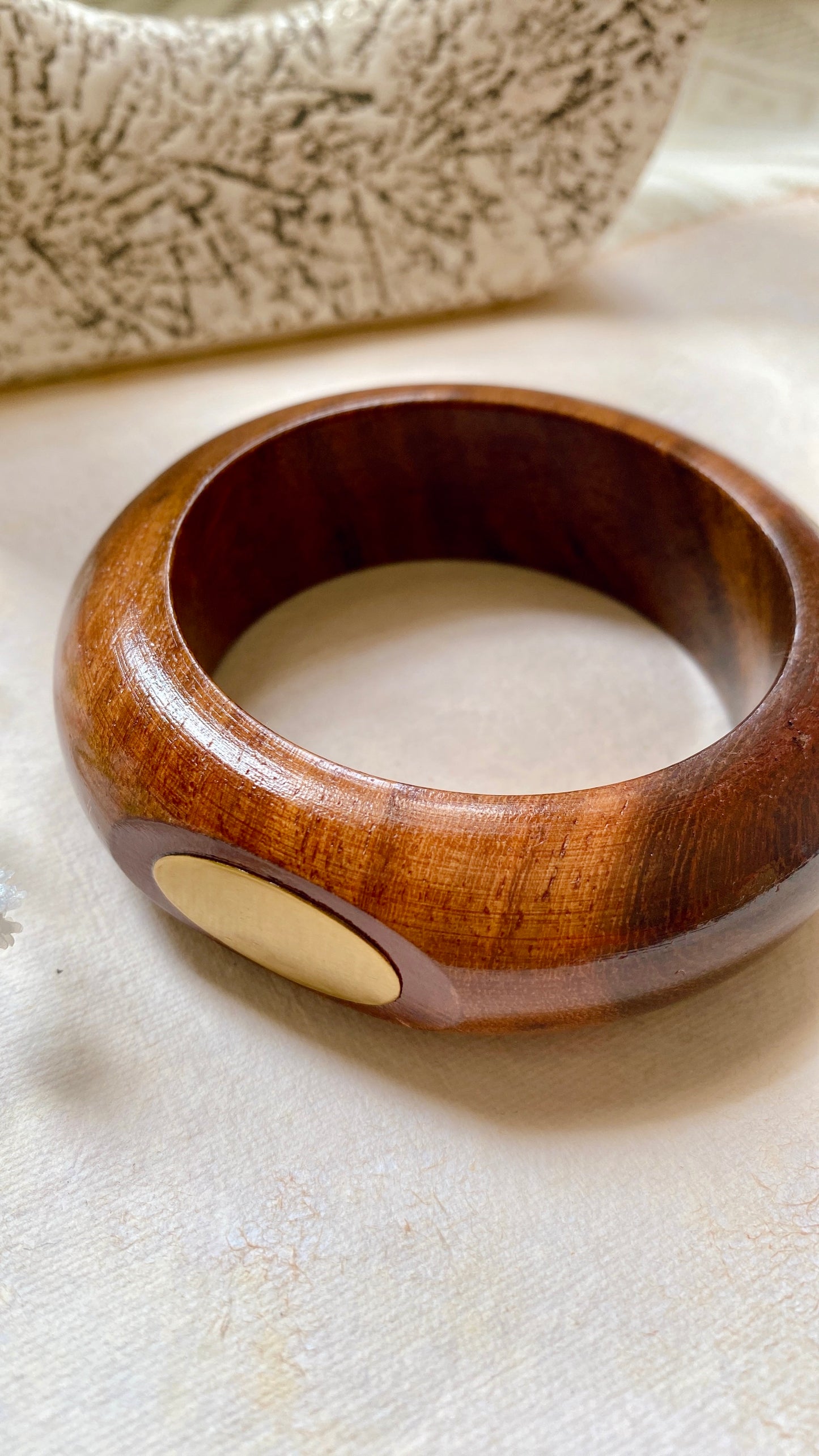 Shobhita Wooden Bangle