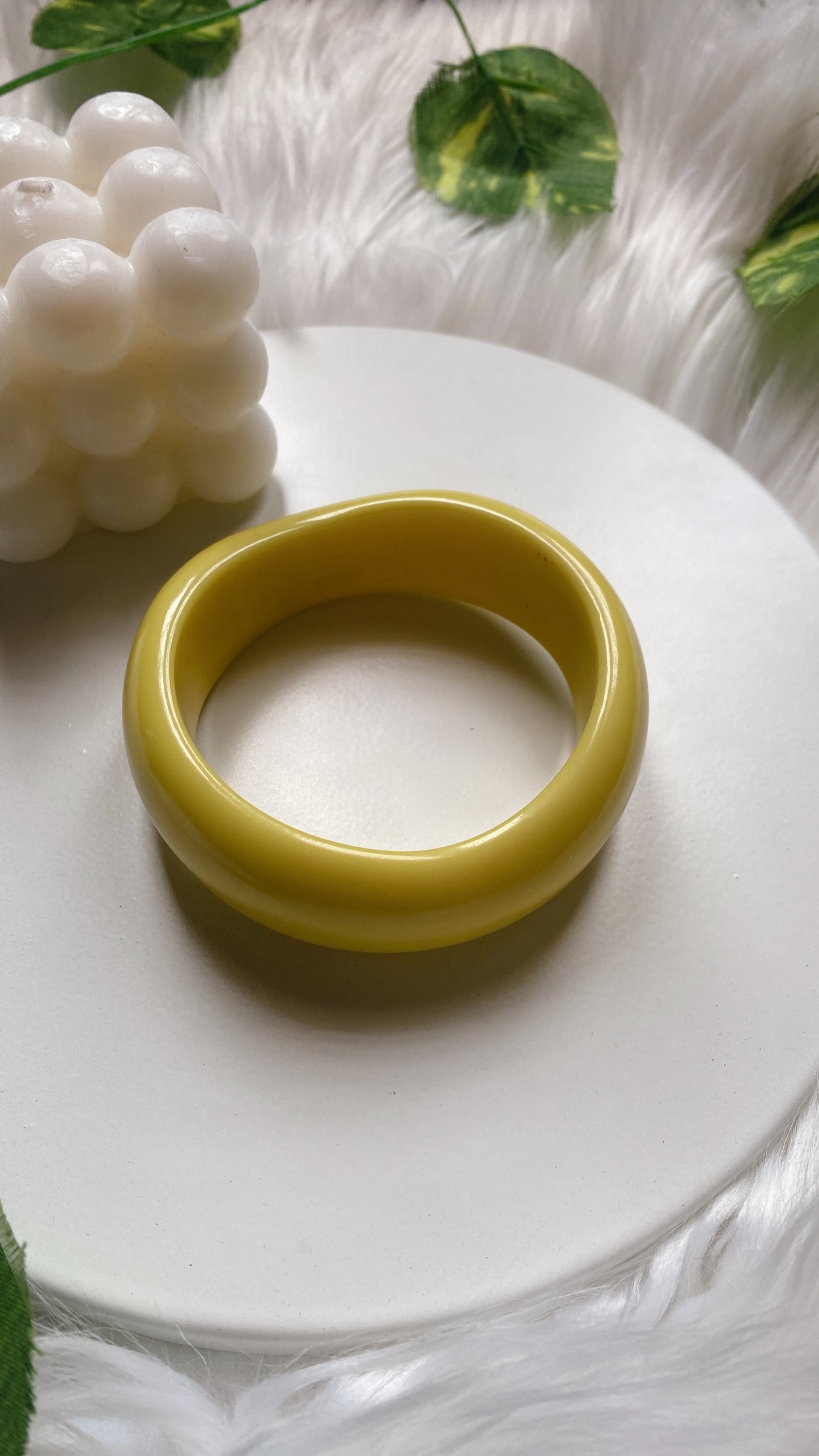 Alisha Resin Bangle - Neon Green