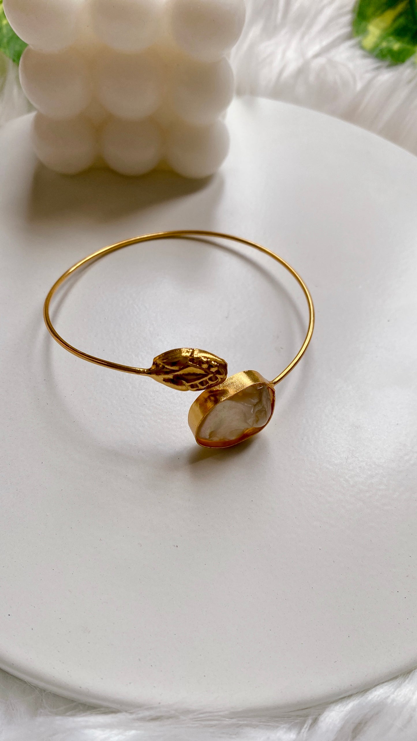 Cuff Craft MOP Bracelet