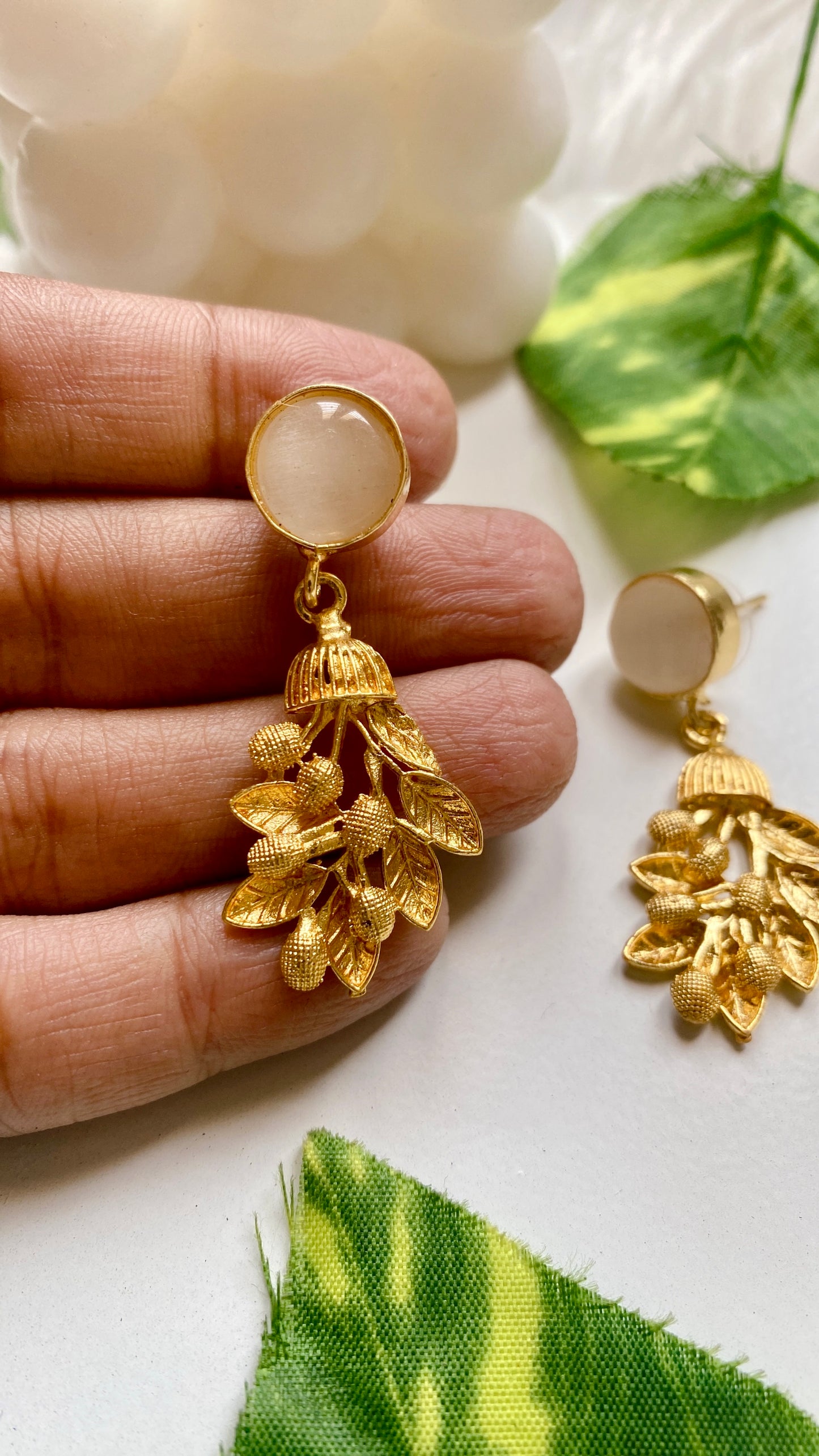 Kanika Leaf Earrings - White