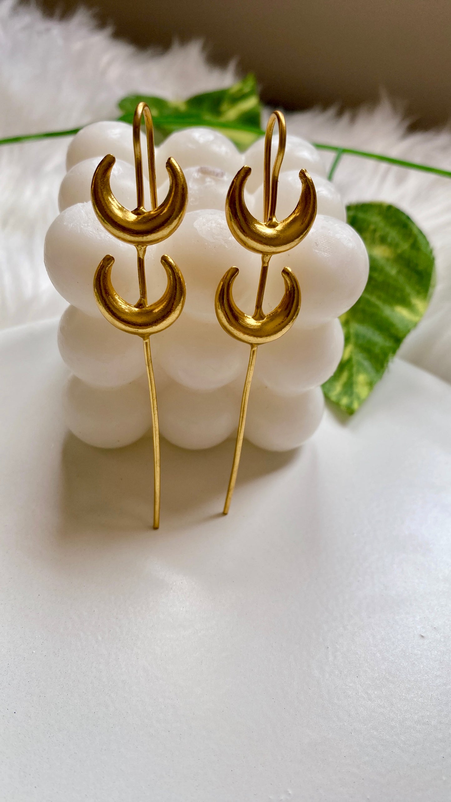 Chanda Earhooks