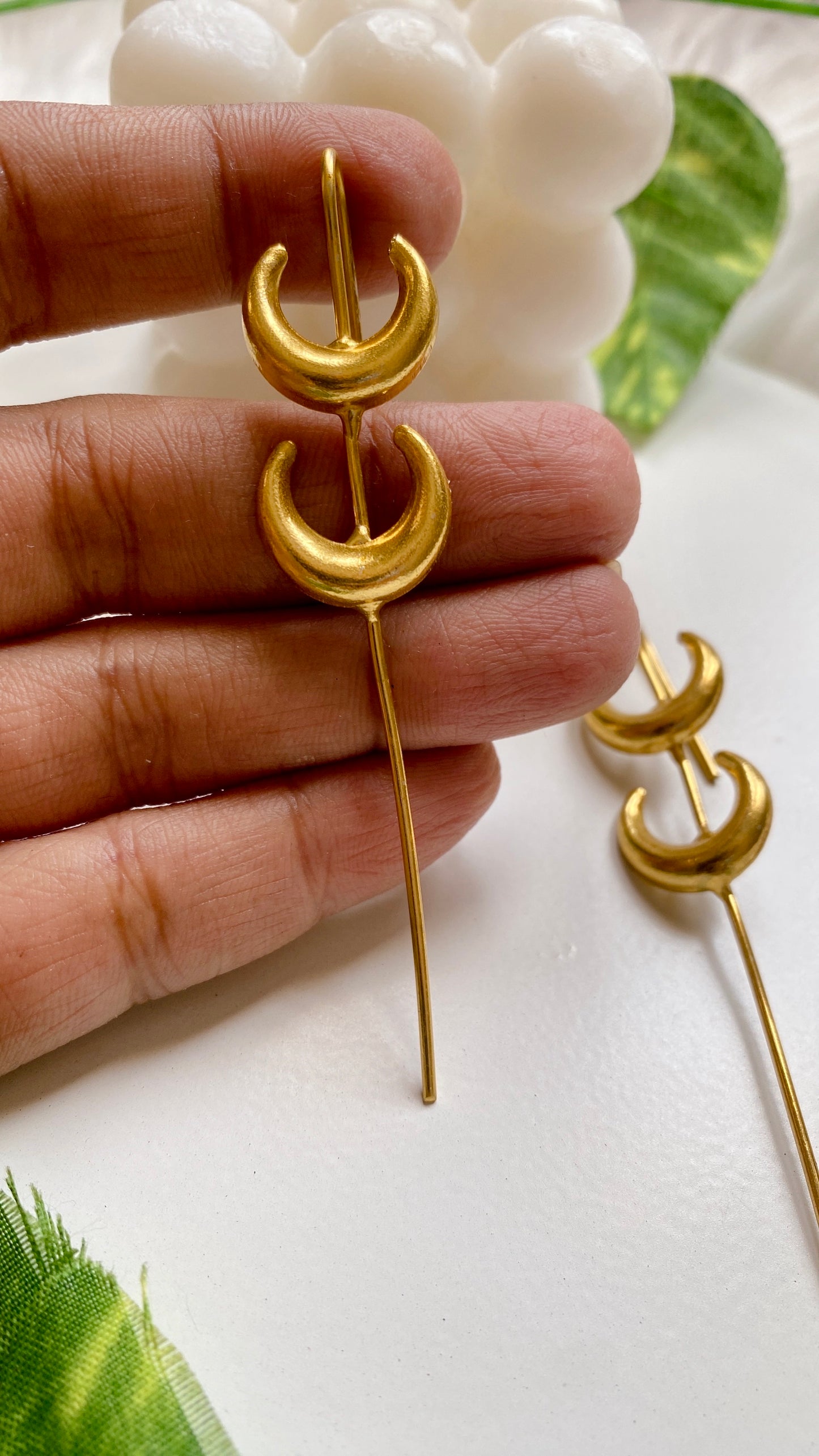 Chanda Earhooks