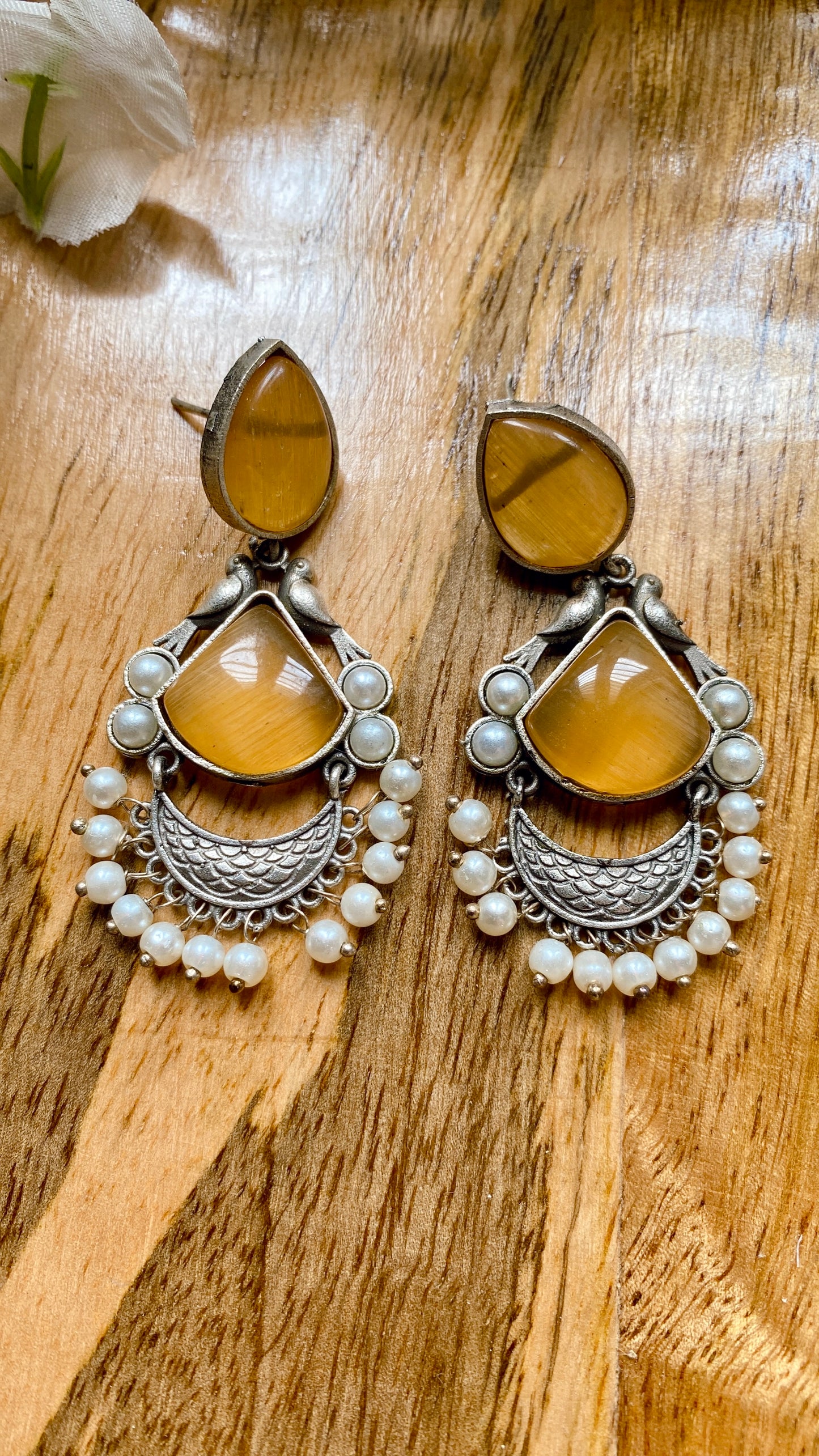Jiya Earrings - Yellow