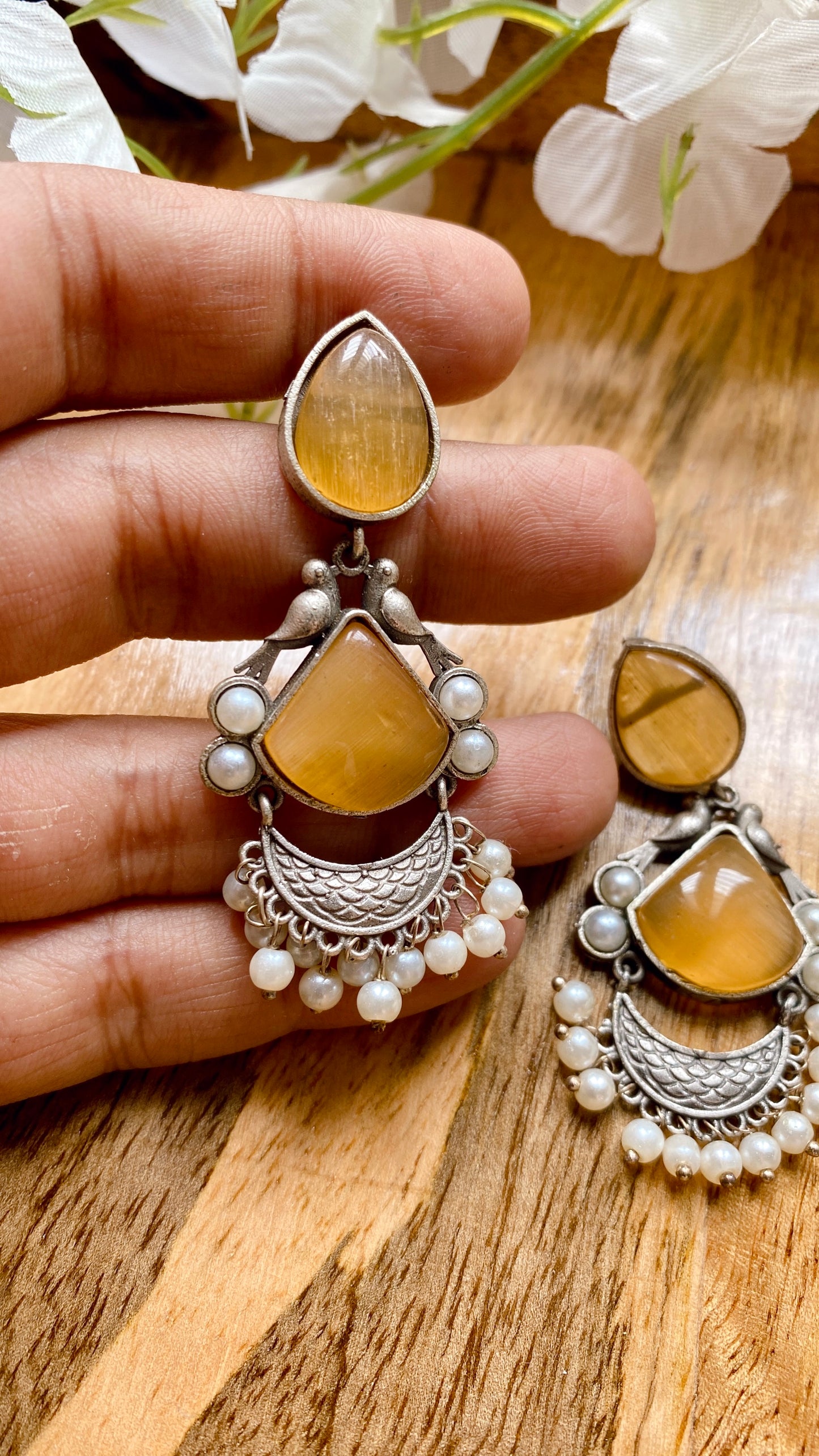 Jiya Earrings - Yellow