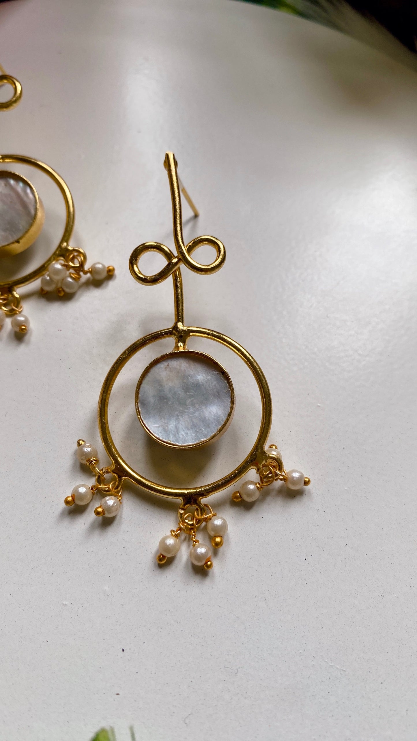 Navya Pearly Earrings