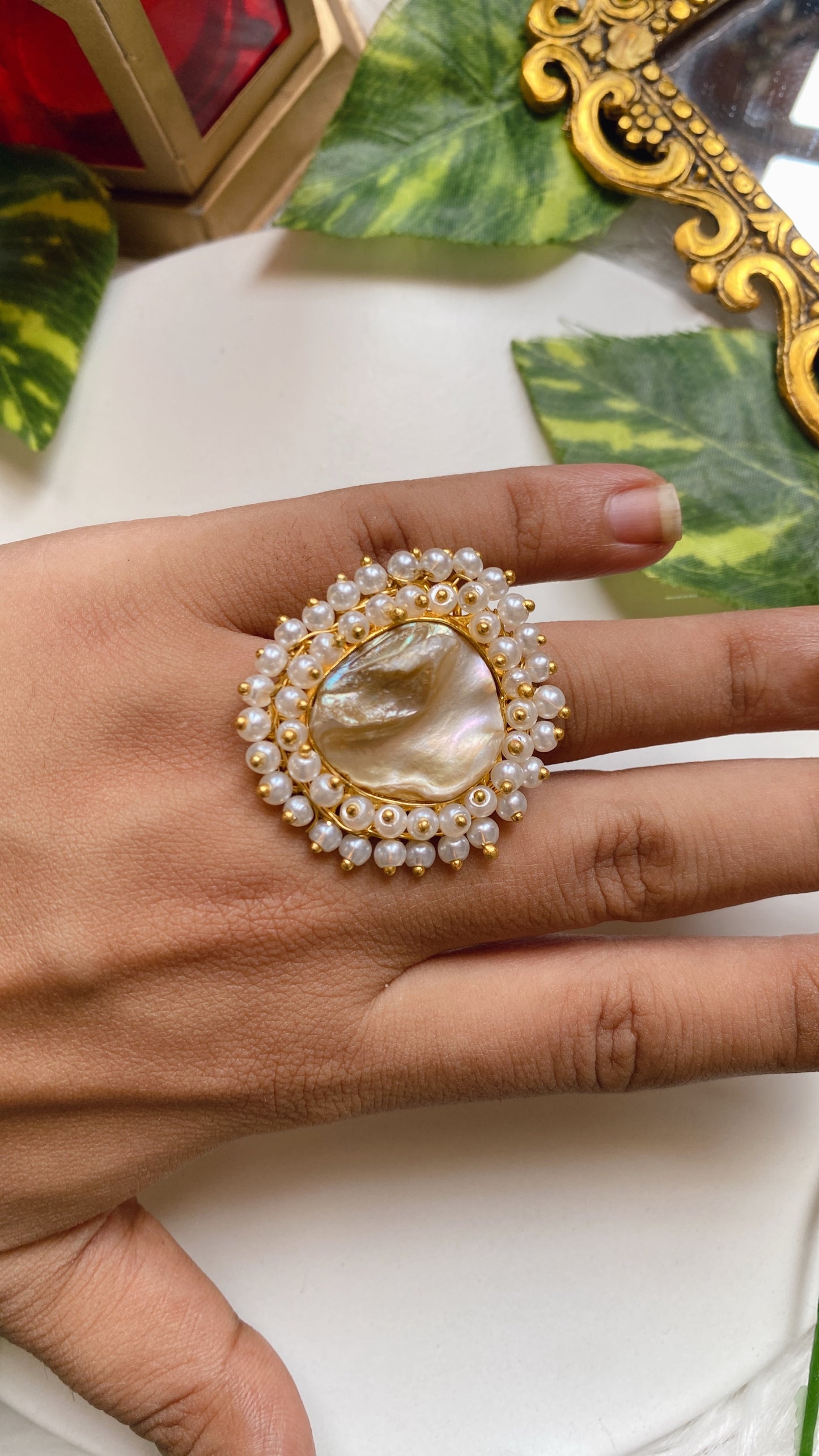 Pavni MOP Ring