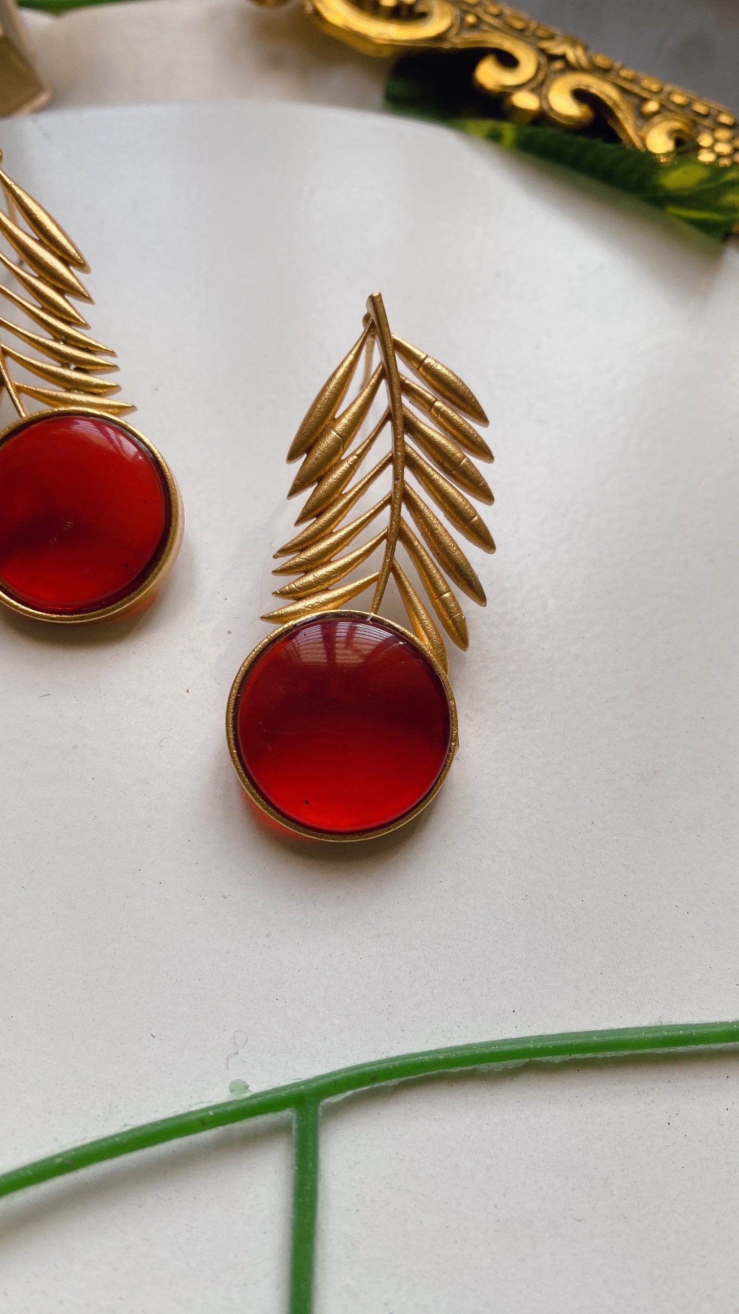 Leaflet beauty Earrings - Red