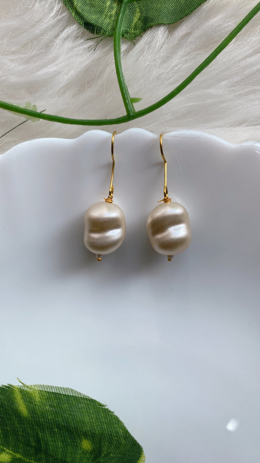 Serenade drop Earrings