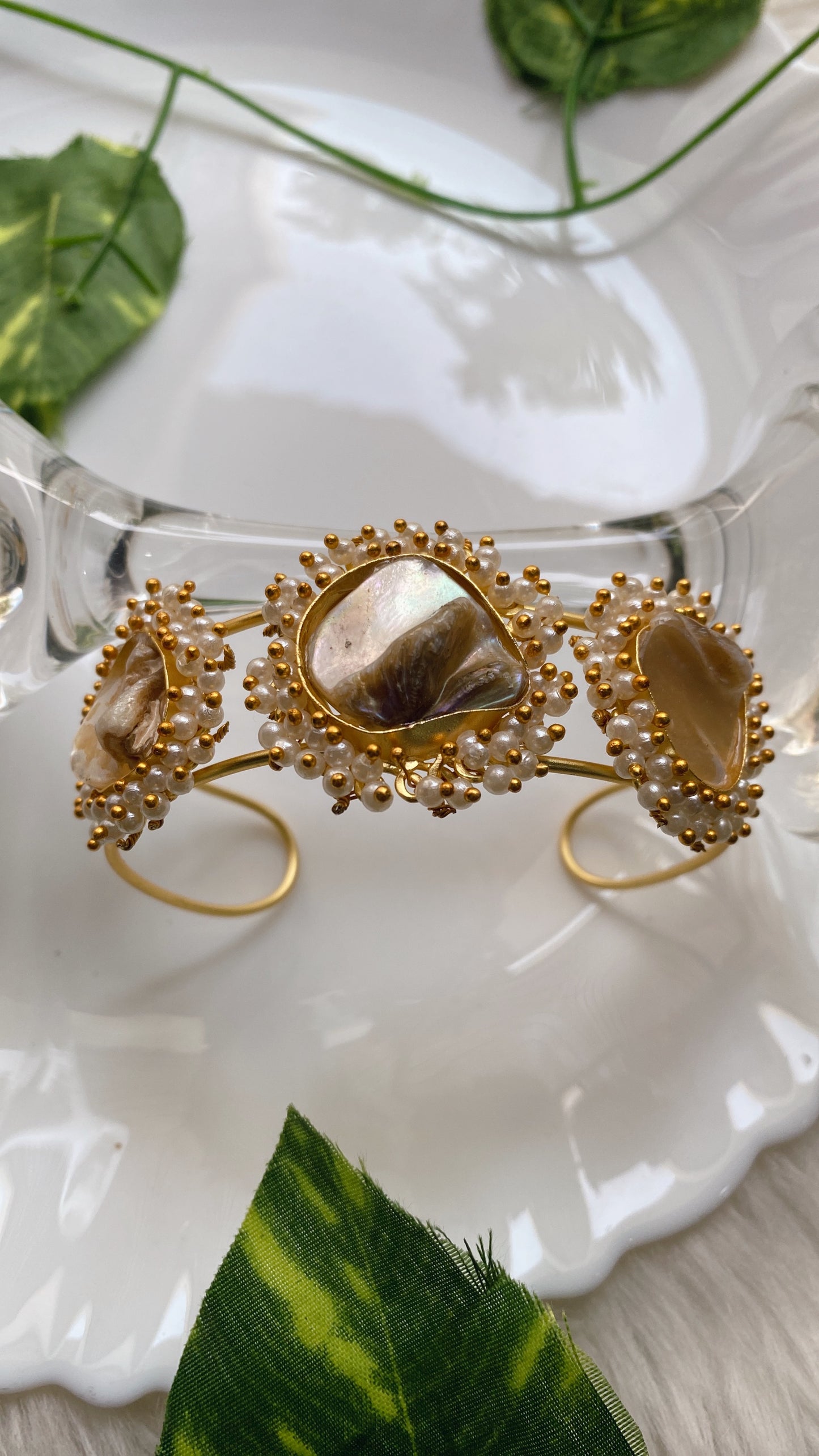 Noble Nest MOP Bracelet