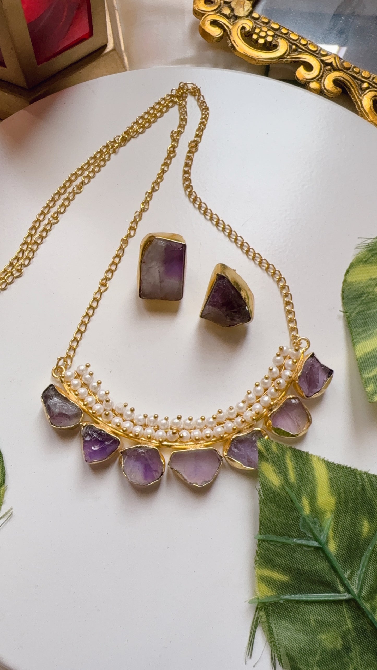 Noor Raw Uncut Stone Necklace - Purple