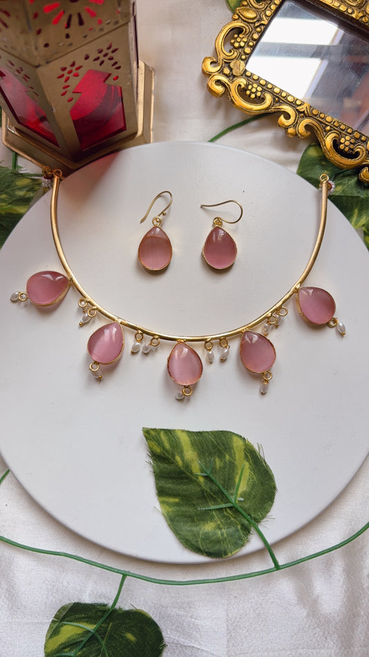 Akanksha Necklace - Pink