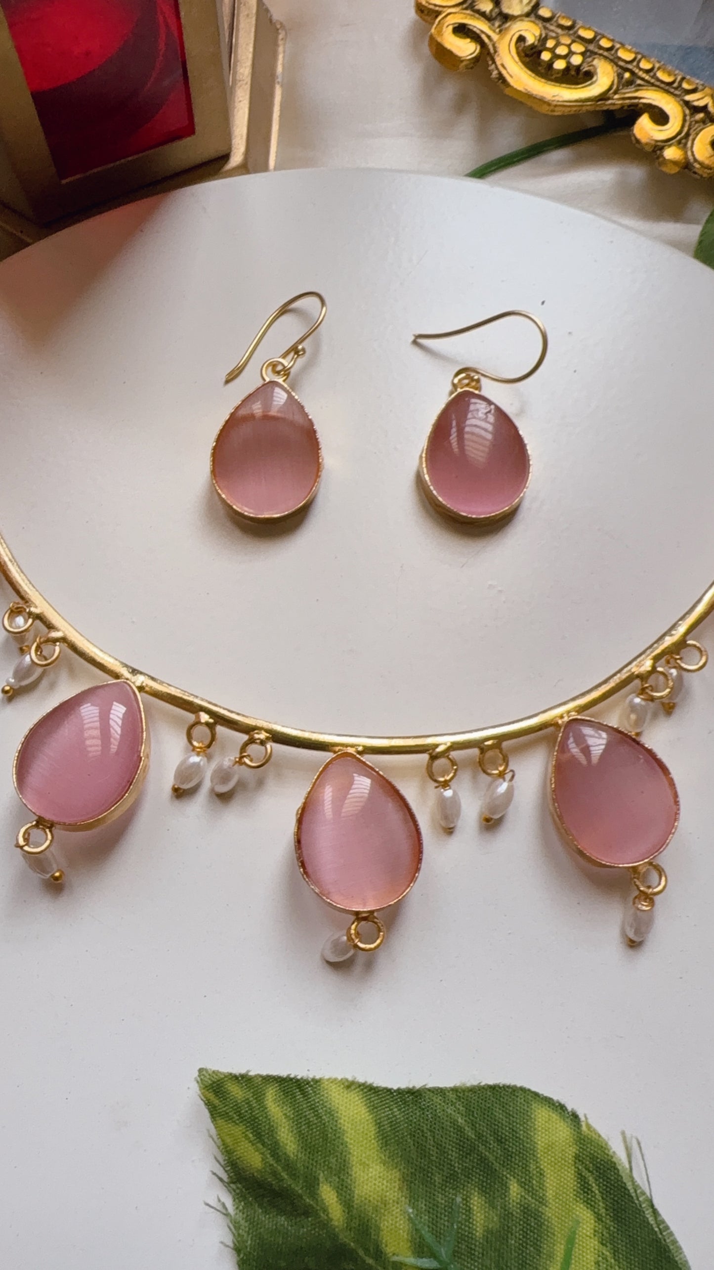Akanksha Necklace - Pink