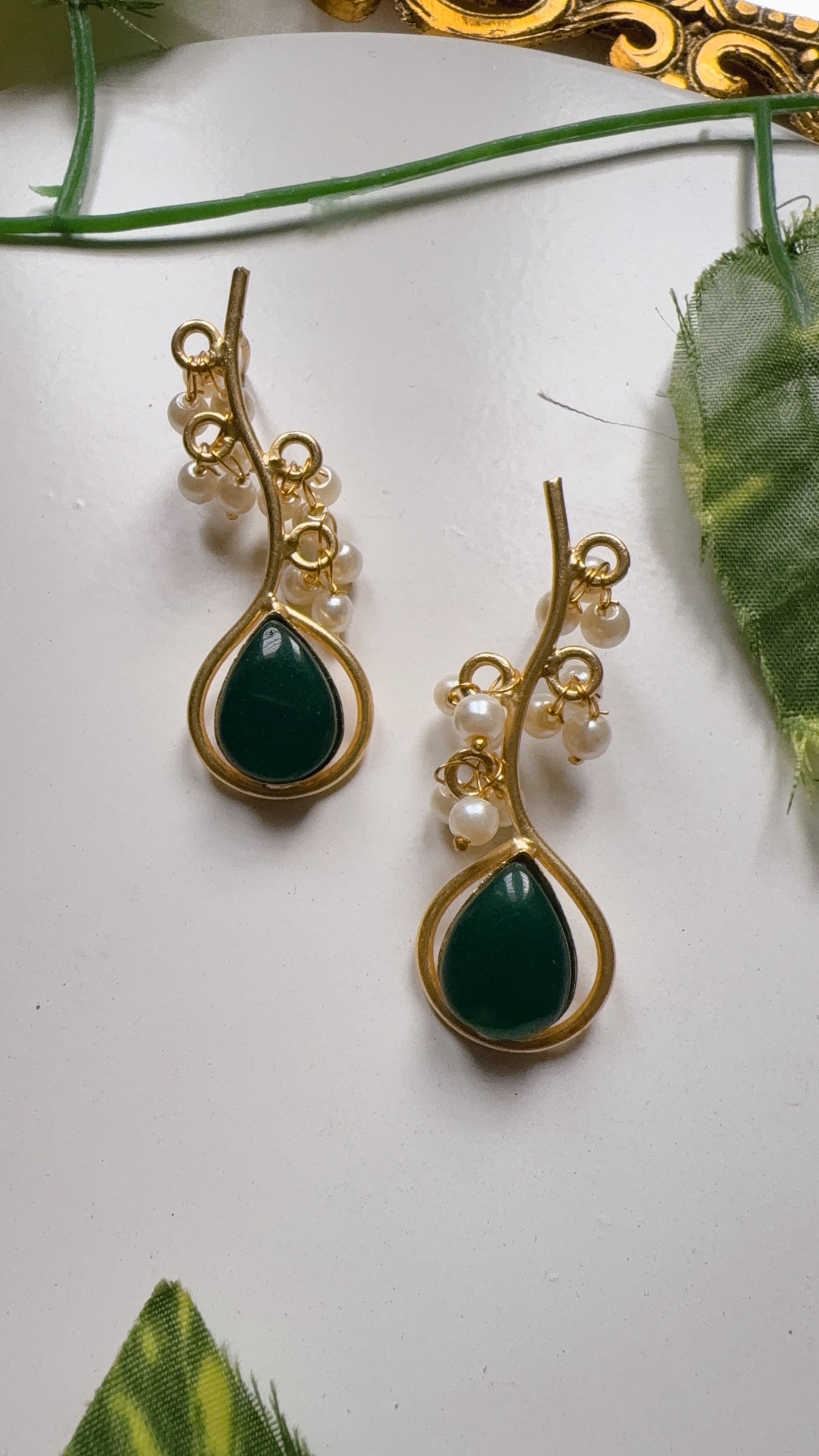 Aaina Pearly Earrings- Green