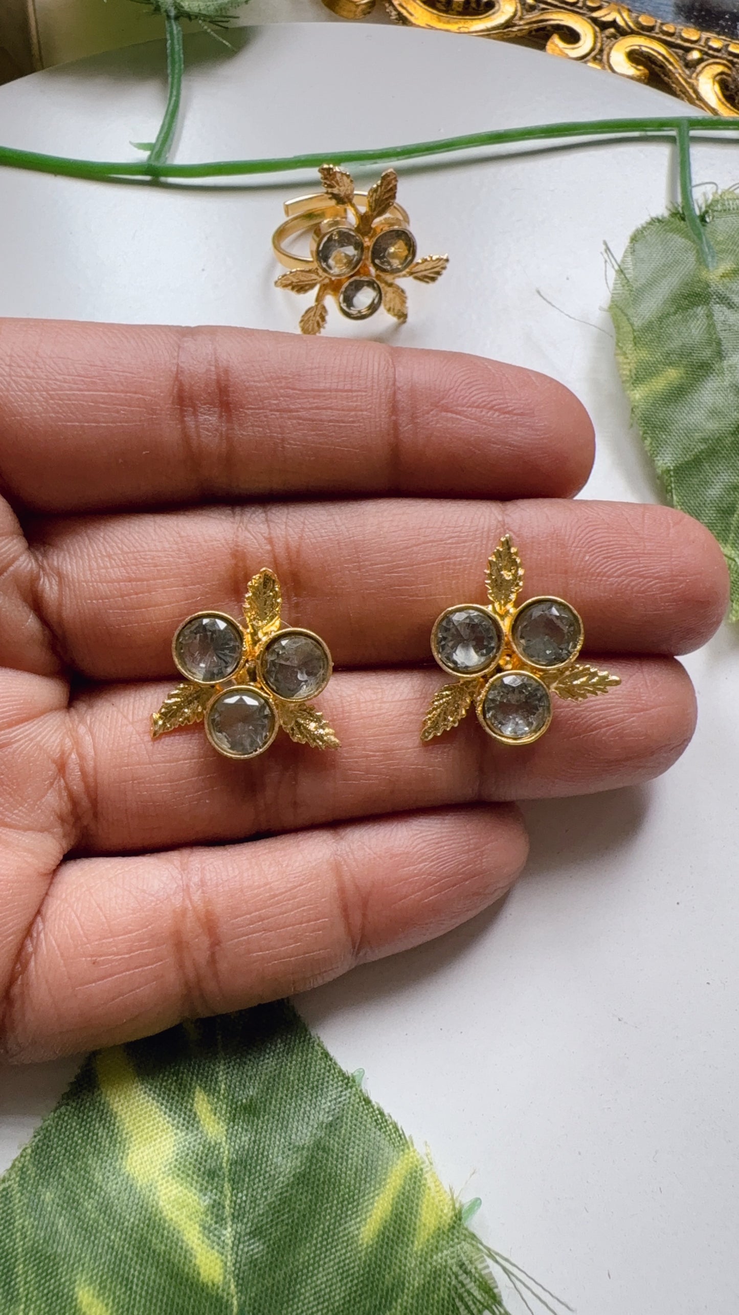 Noir Glow - Earrings and Ring Set