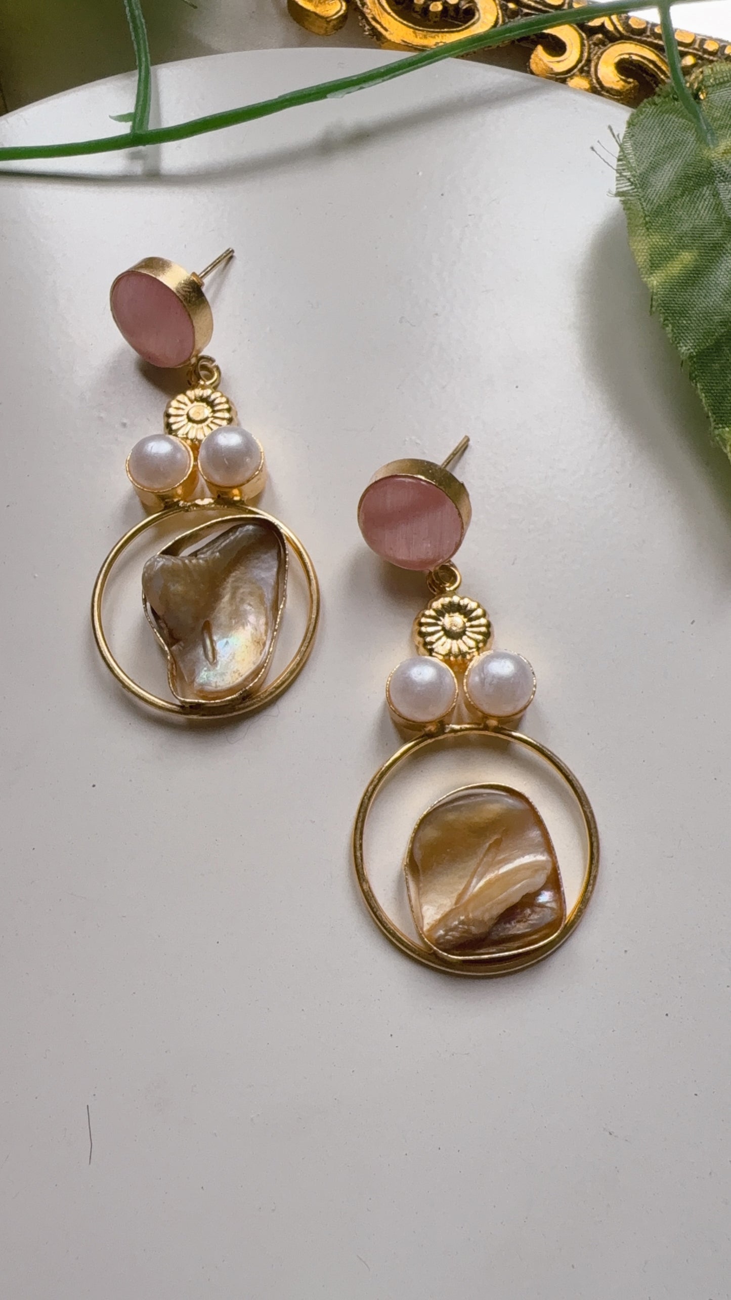 Divya MOP Earrings - Pink