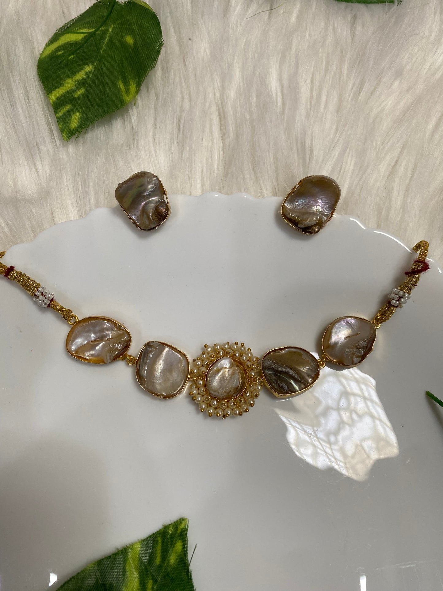 Mayra MOP Gajra Necklace