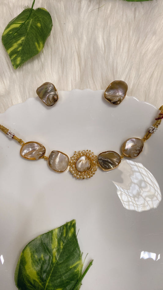Mayra MOP Gajra Necklace