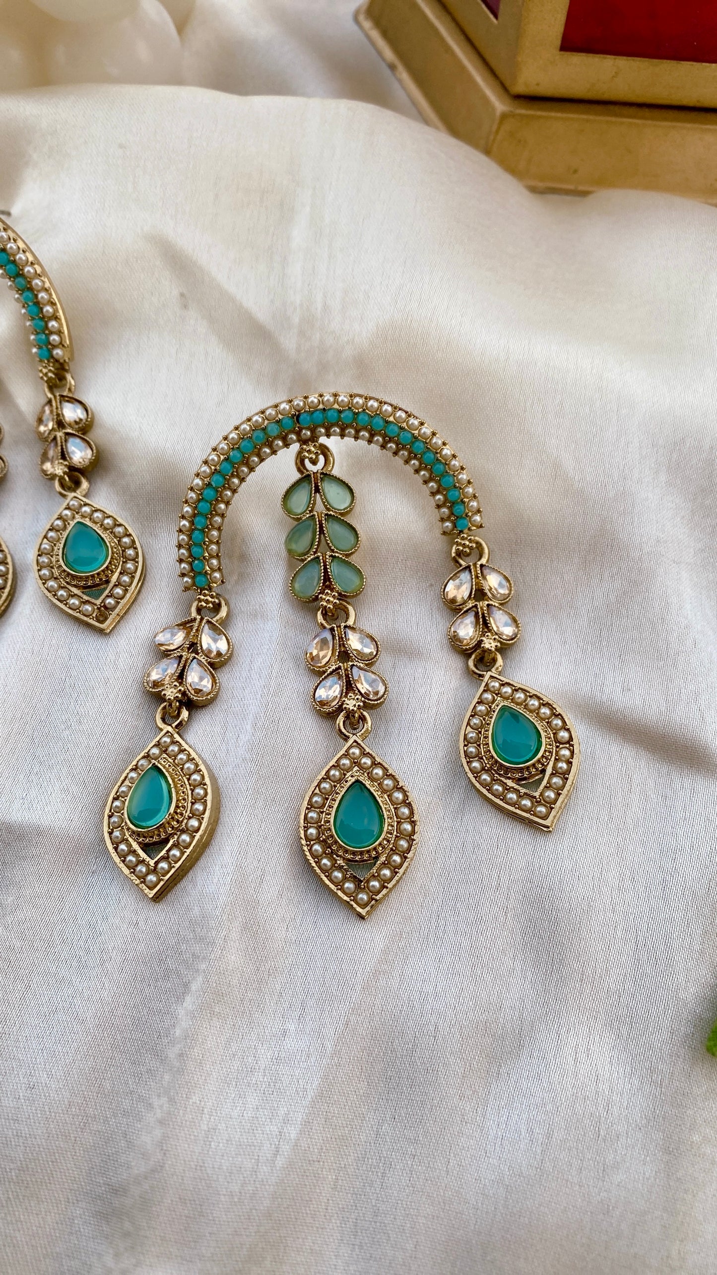 Geetanshi Mint Green Earrings