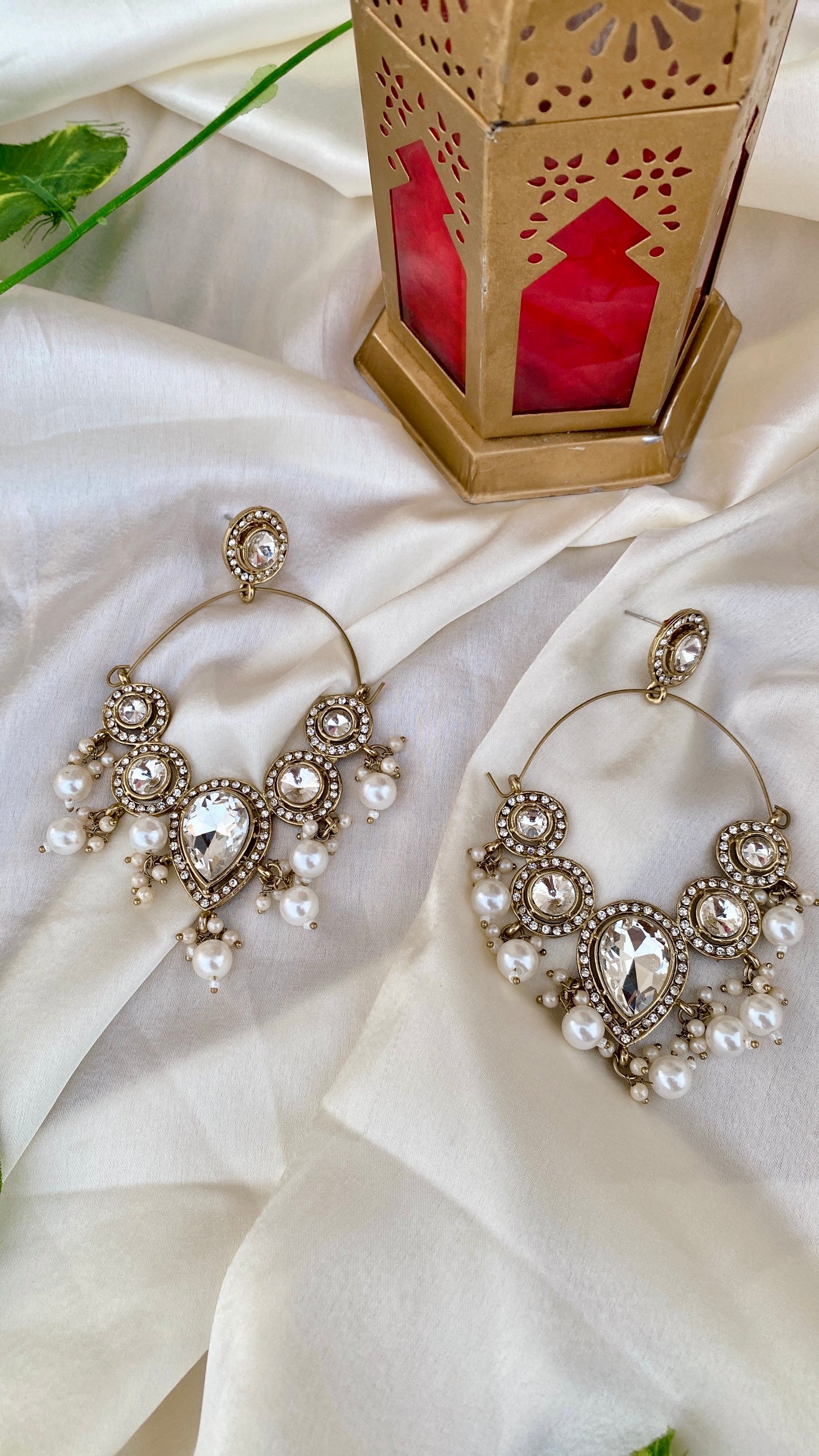 Saundrya Earrings