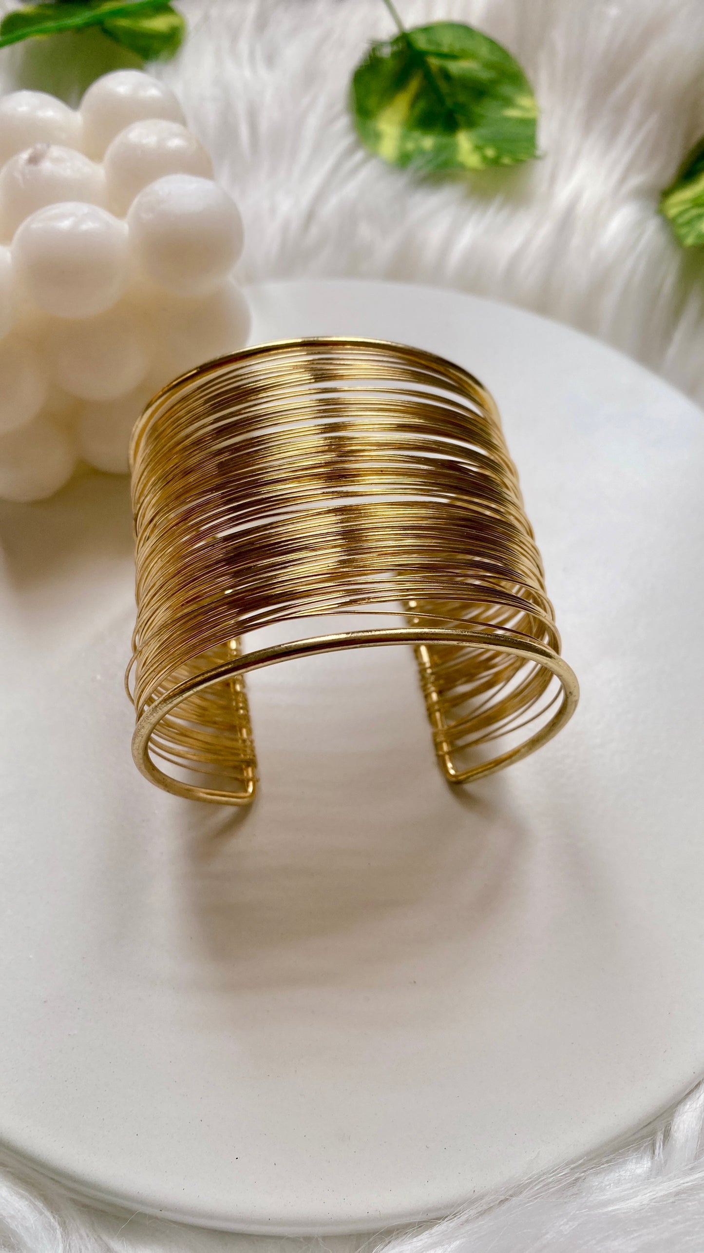 Goldish Grip mini Handcuff