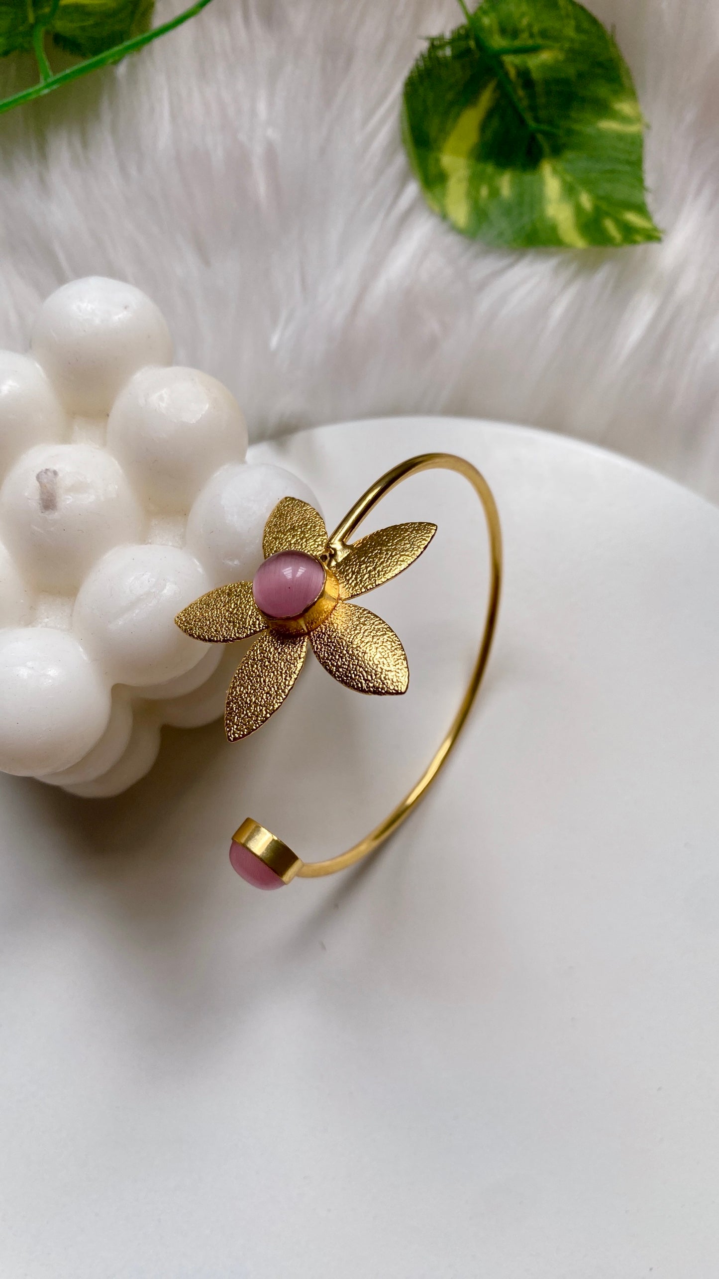 Blooming Pink Flower Handcuff