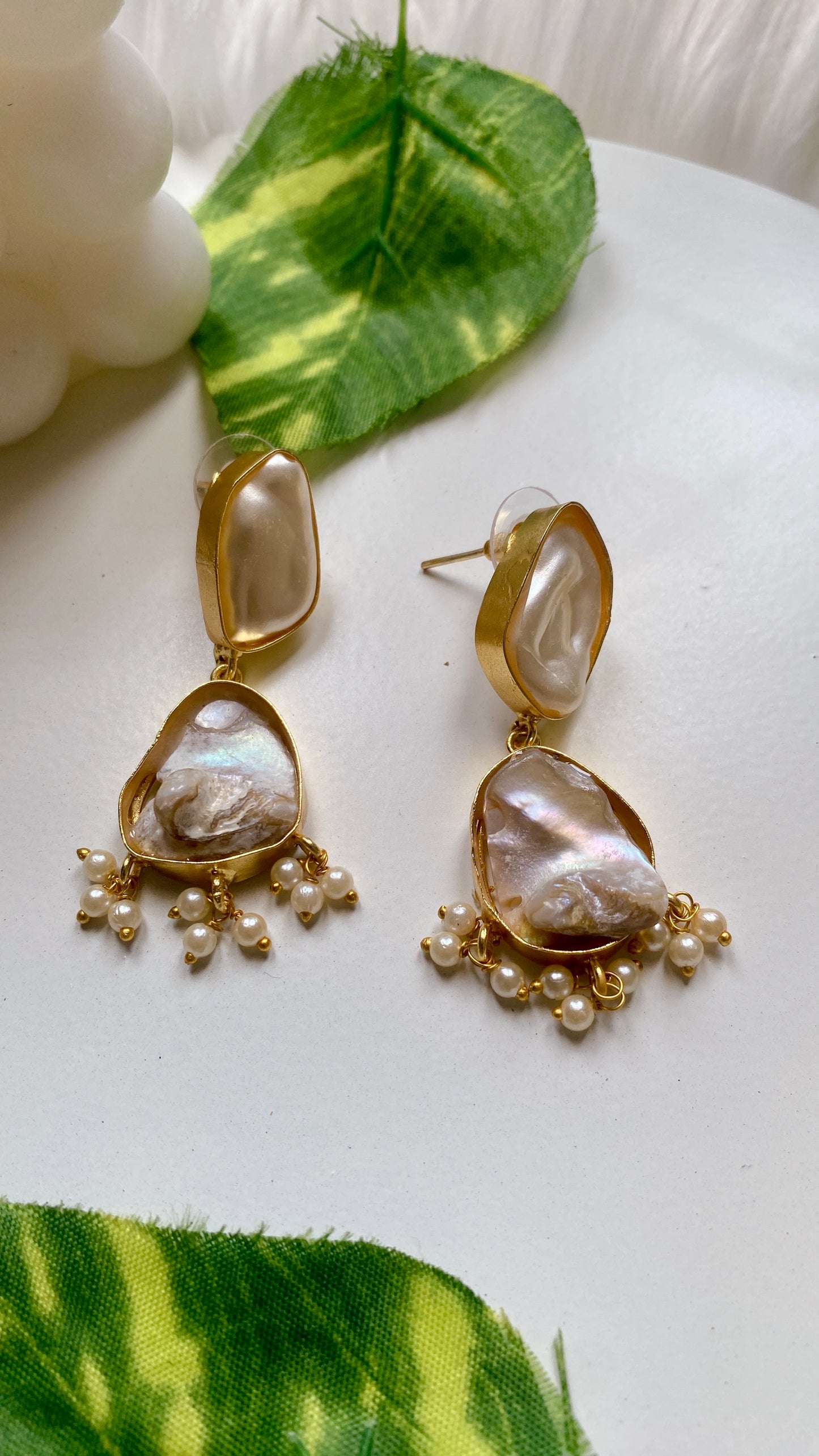 Neeva Mother of Pearl Earrings