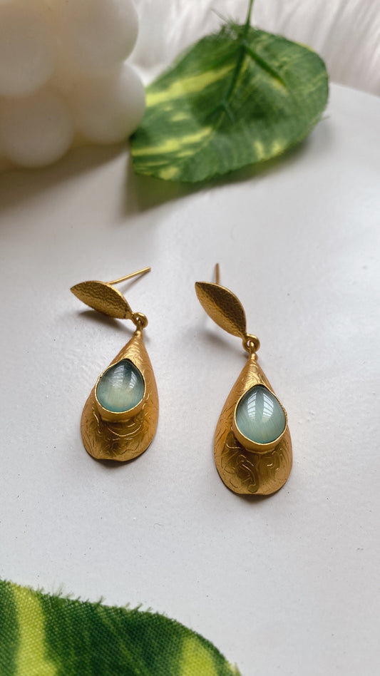 Divya Drop Earrings - Green