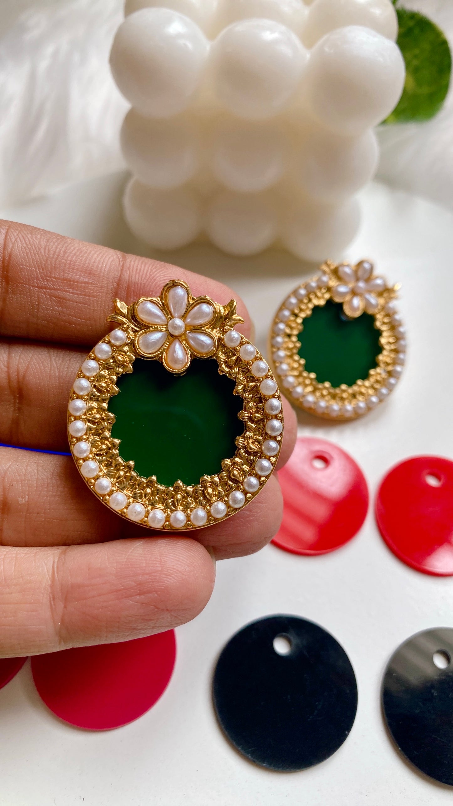 Kanika 6 Colour Changeable Earrings