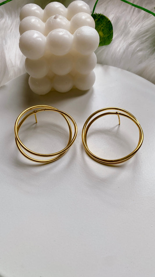 Twisted Circles Hoops