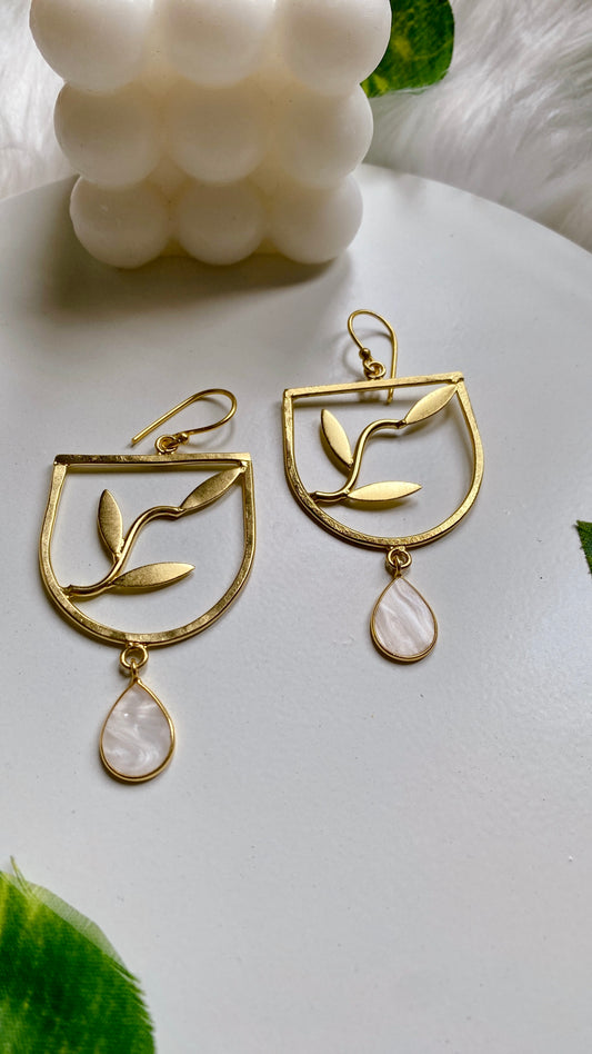 Leaf Pot Earrings