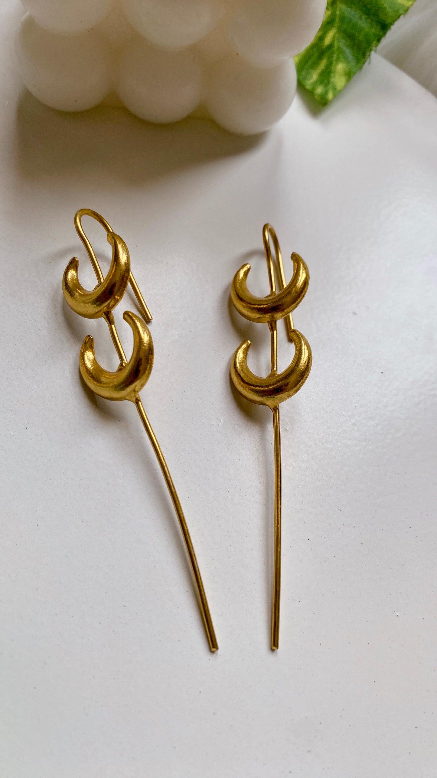 Chanda Earhooks