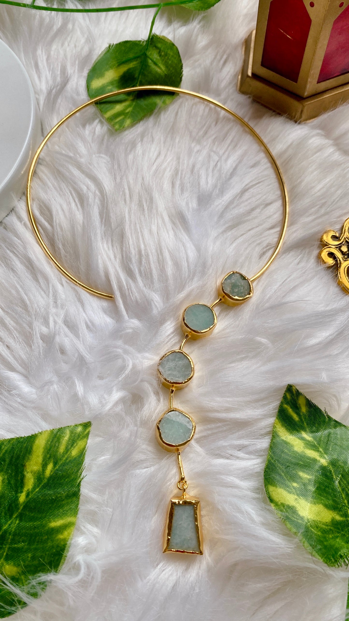 Mira Necklace