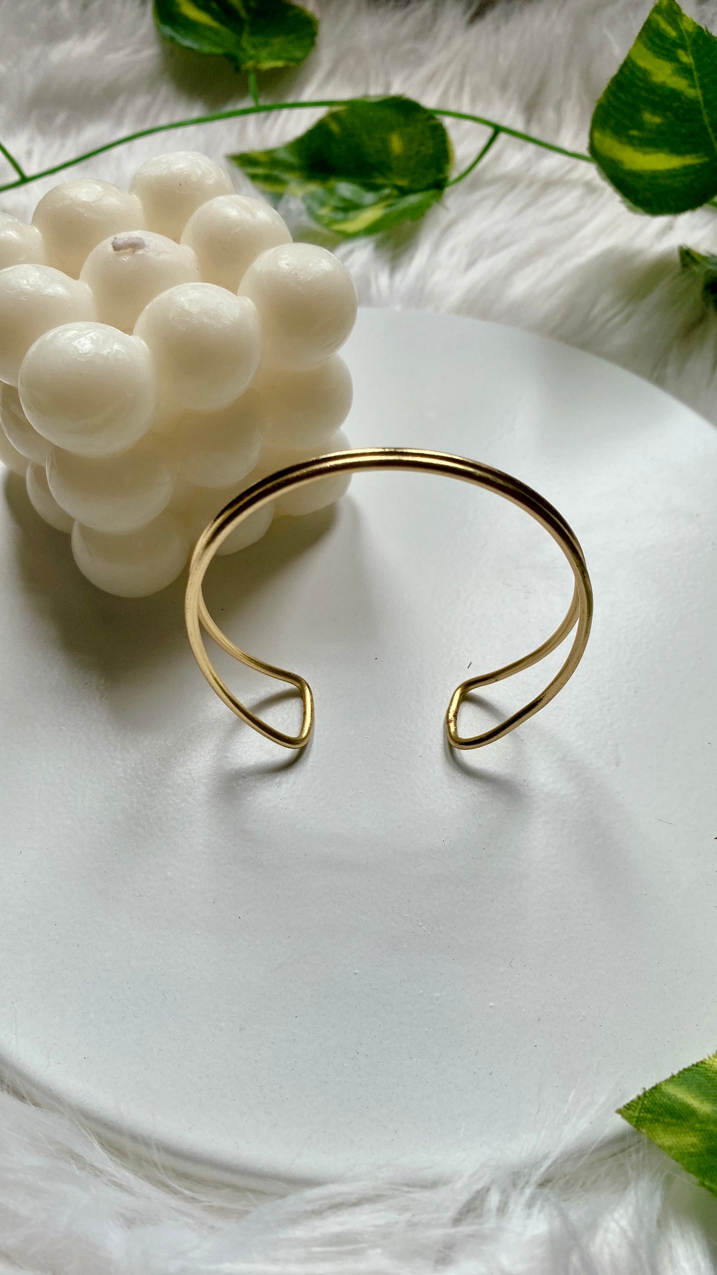 Taru Brass Handcuff