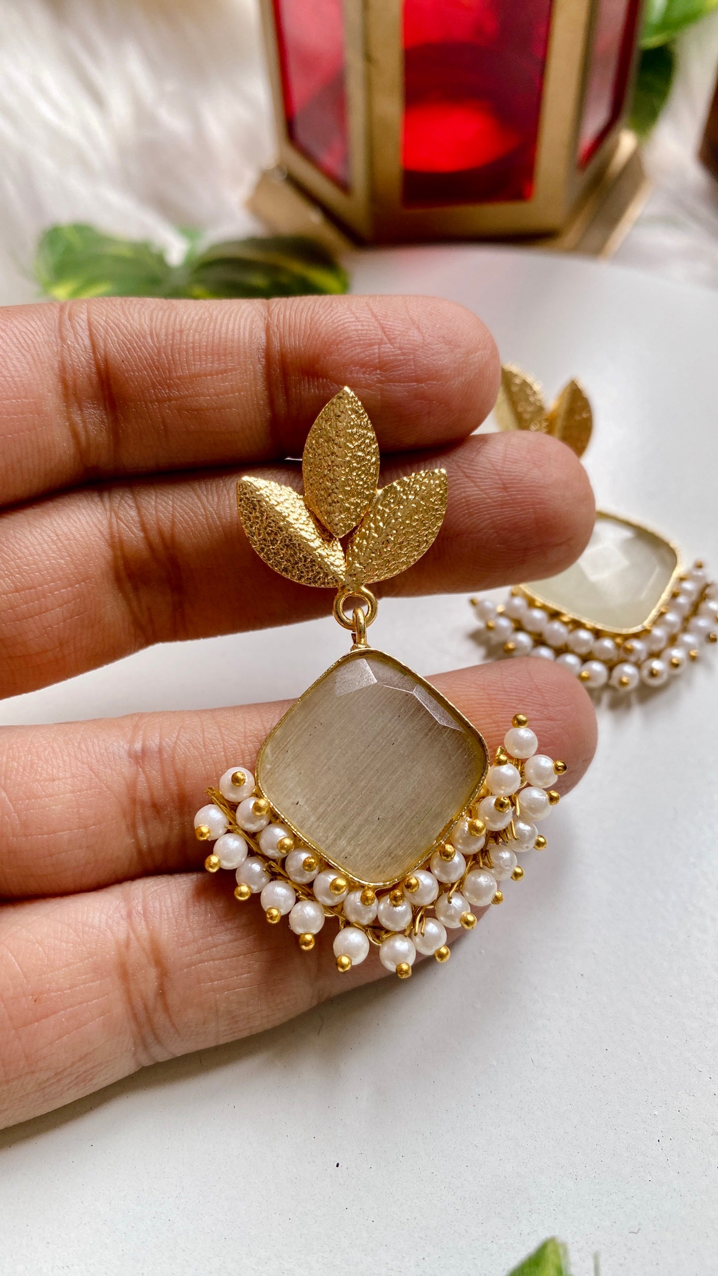 Mira phool Earrings - White