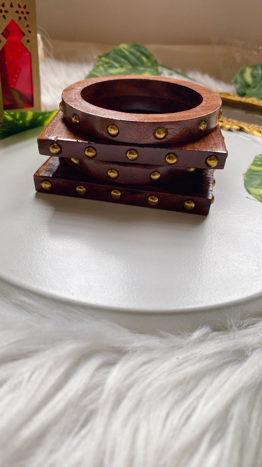 Round and Edge Stack