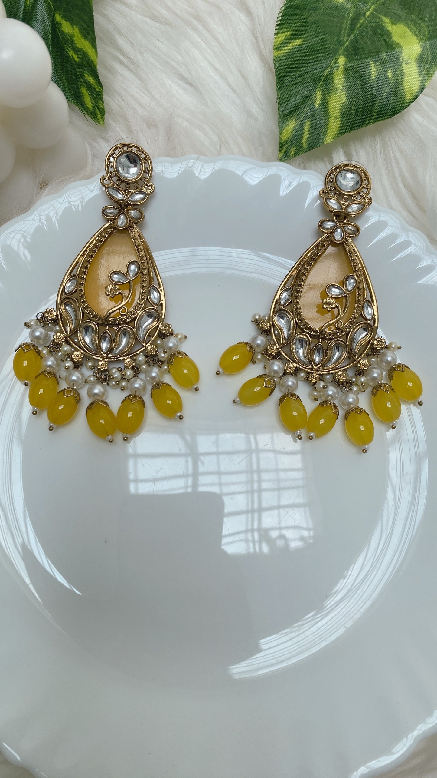 Fiza Yellow Monalisa Earrings