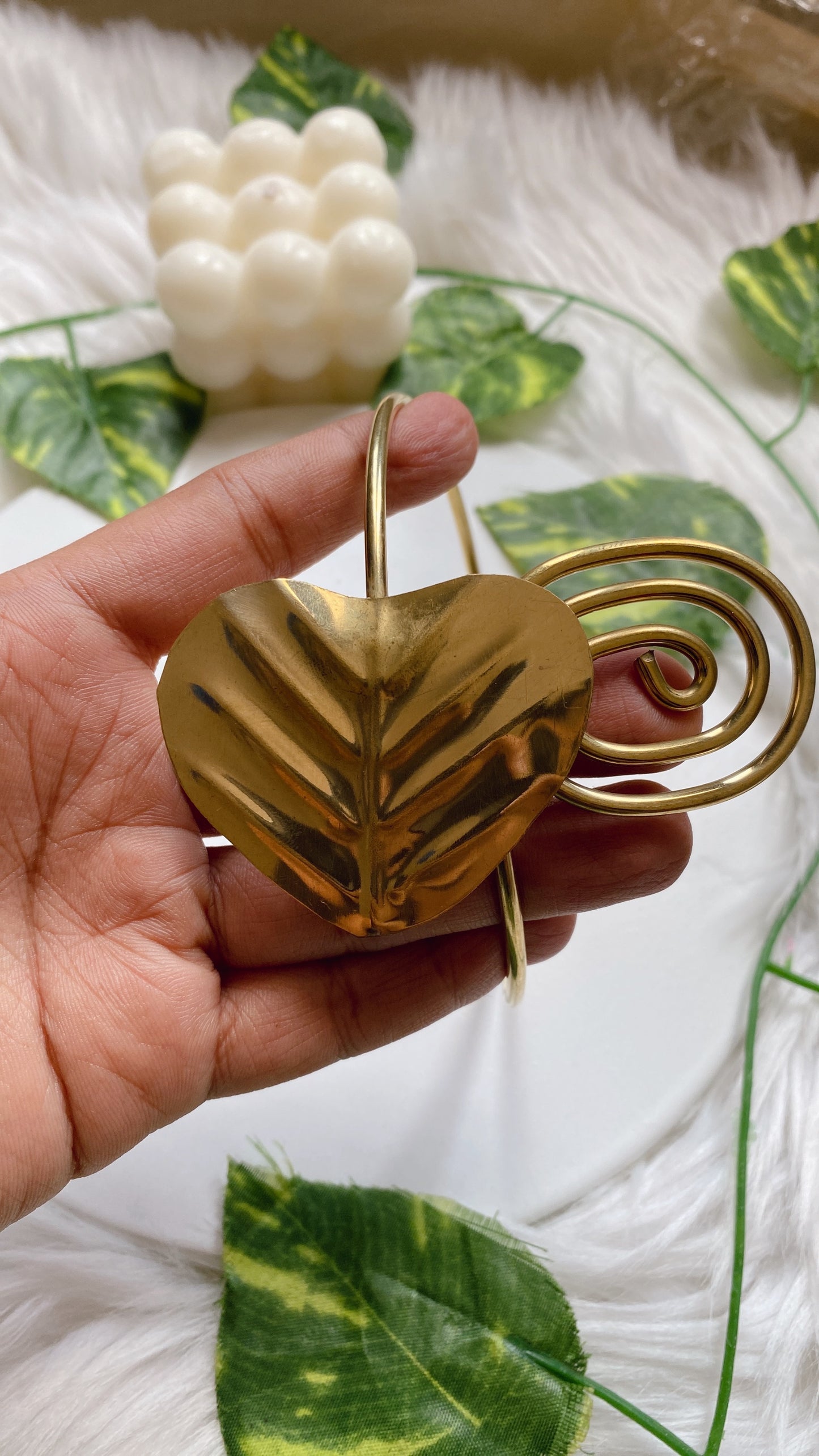 Manya Leaf And Spiral BajuBandh