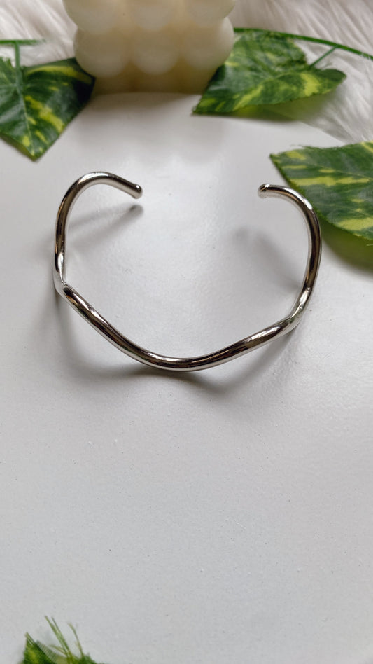 Namita Bangle - Silver