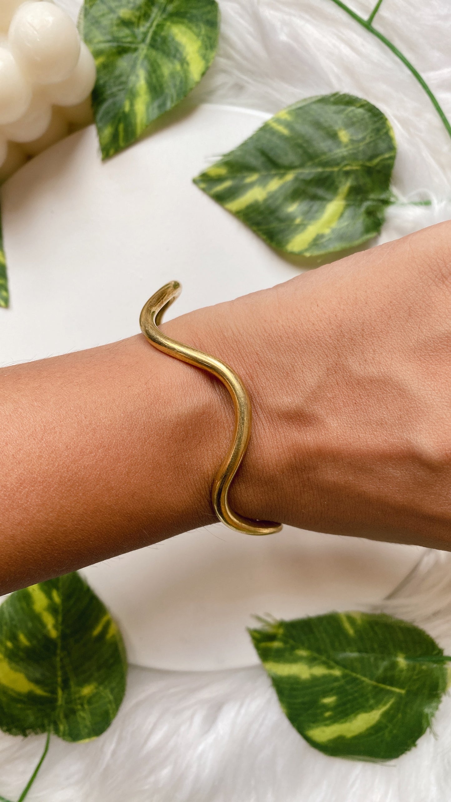 Namita Bangle - Gold