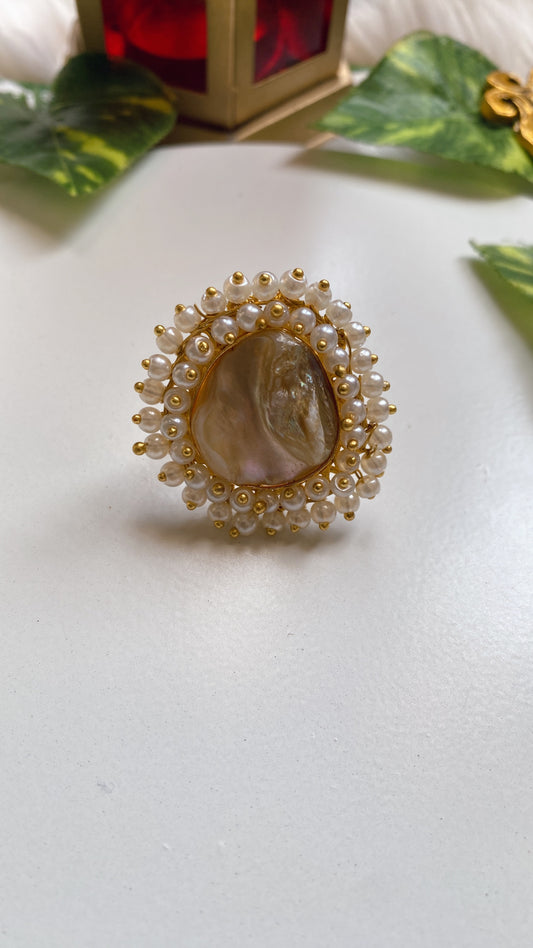 Pavni MOP Ring