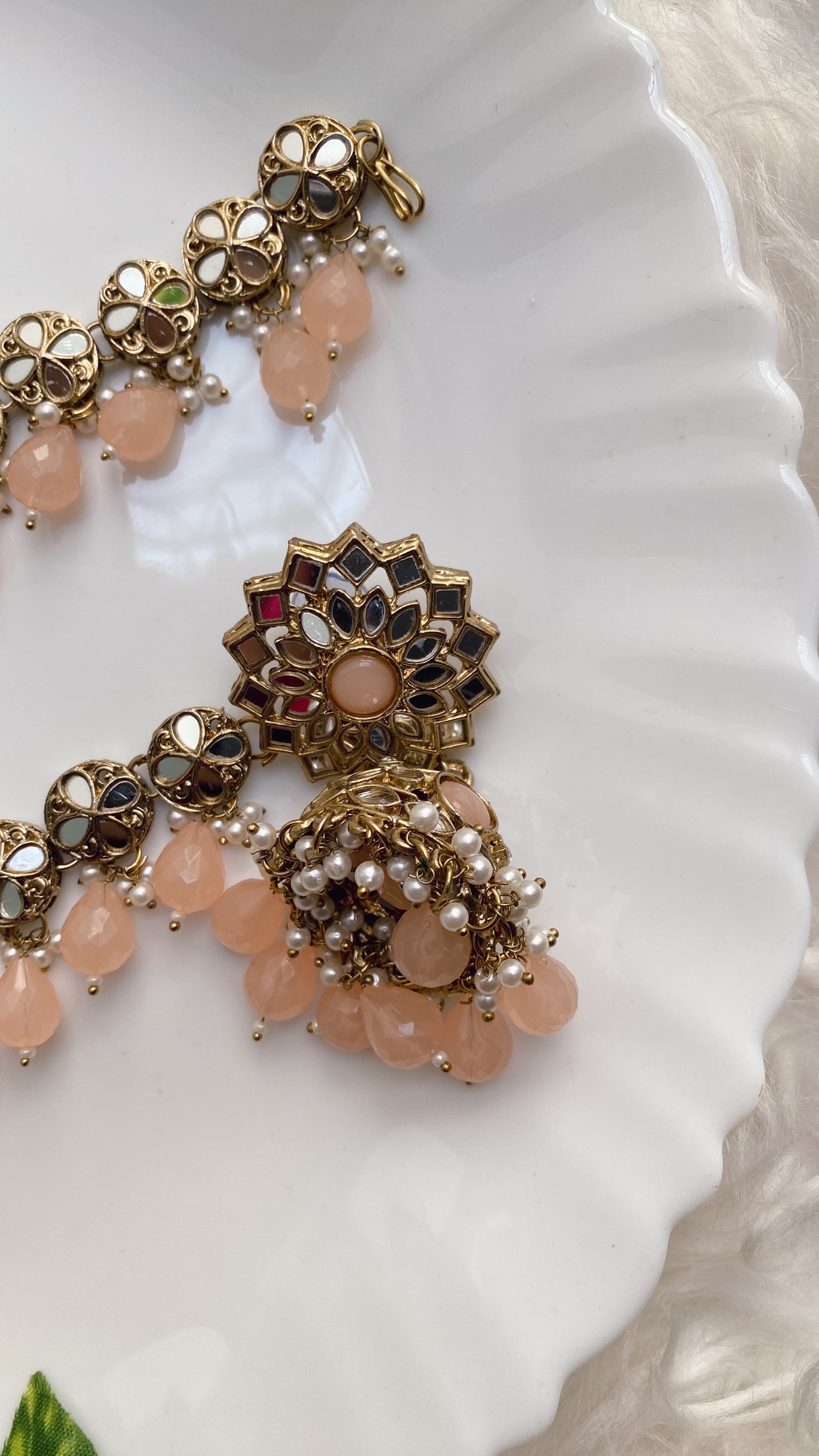 Peenaz Peach Bahuballi Earrings and Mangtikka Set