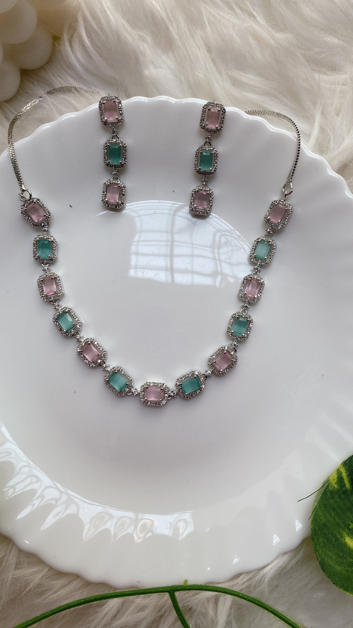 Blush and Bloom Necklace Set