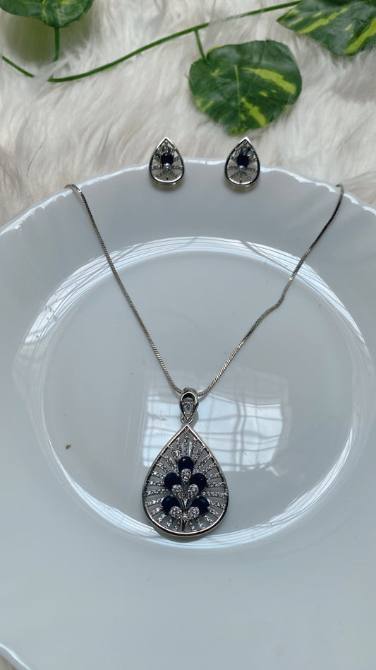 Crystal Blue Drops pendant Set