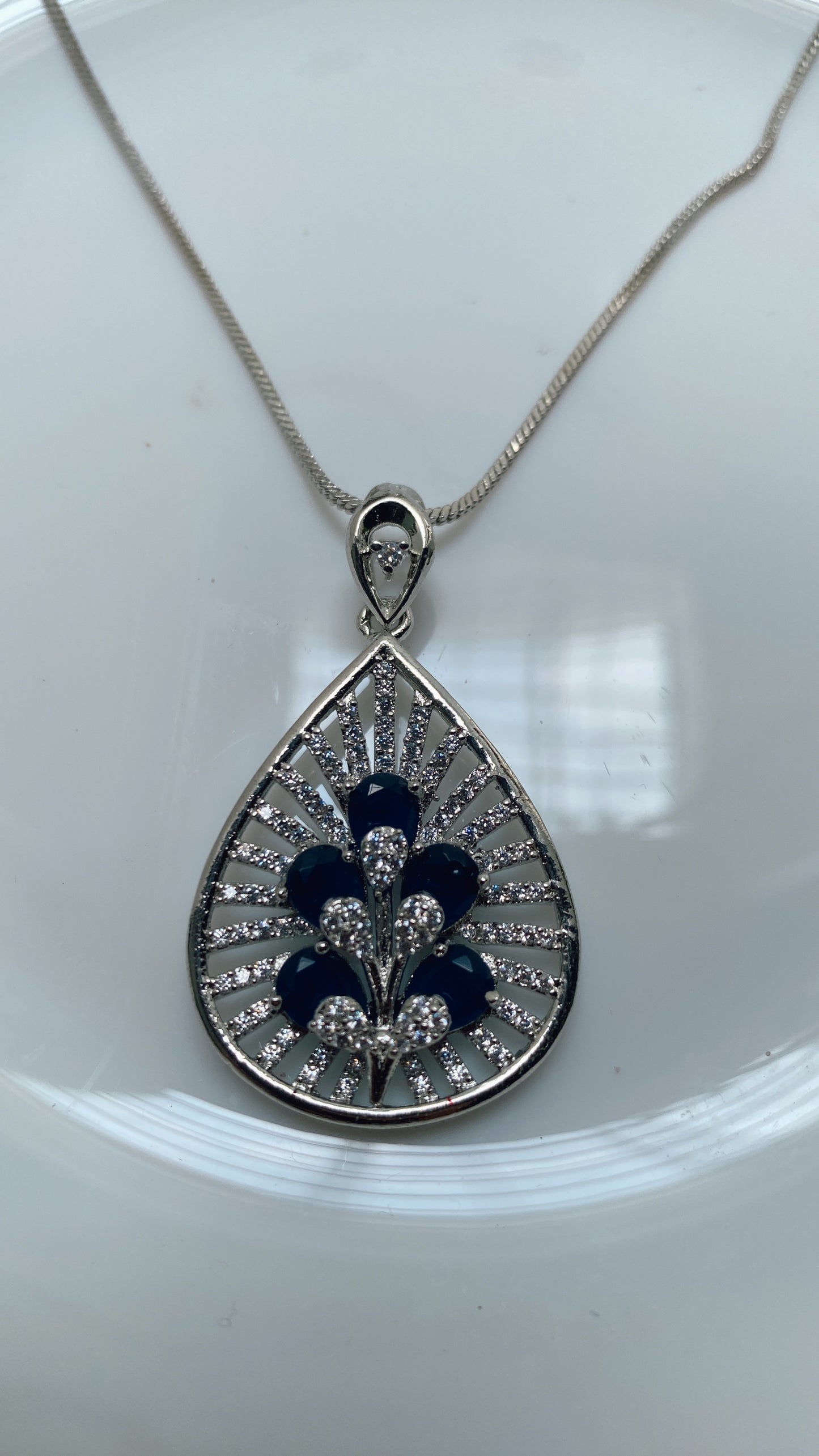 Crystal Blue Drops pendant Set