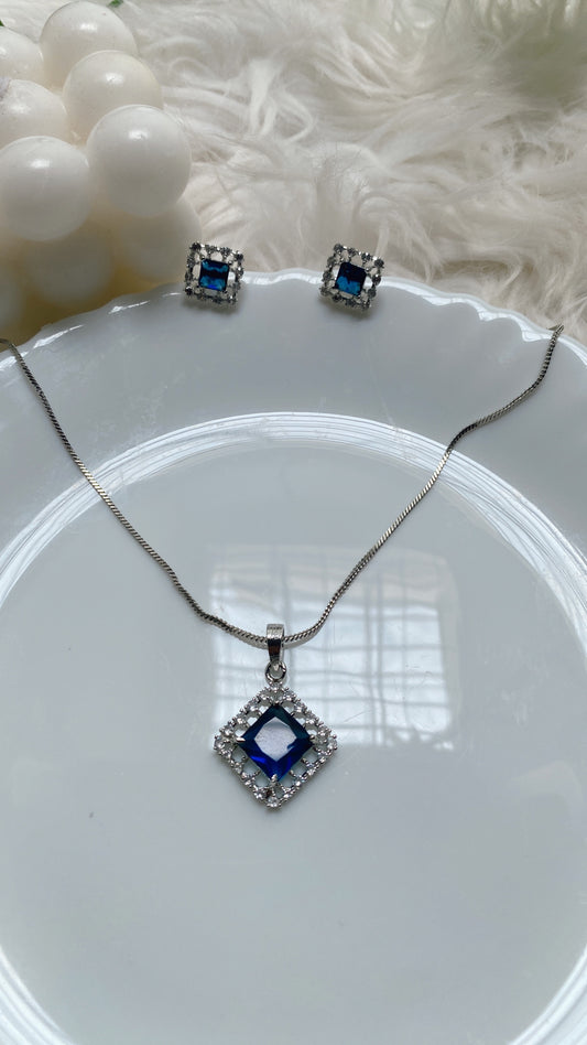 Ocean Bliss Pendant Set