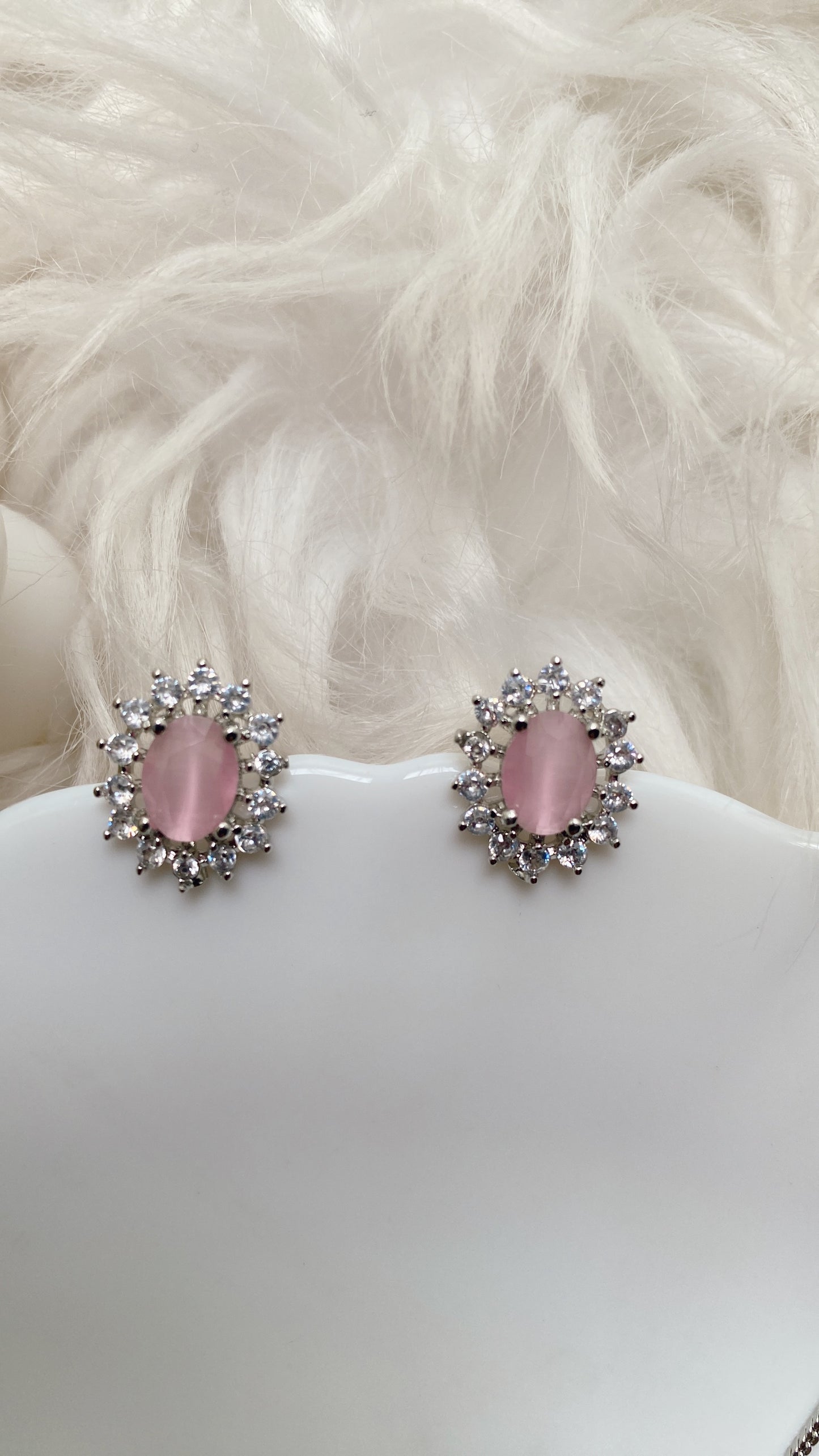 Floral Blush Pendant Set