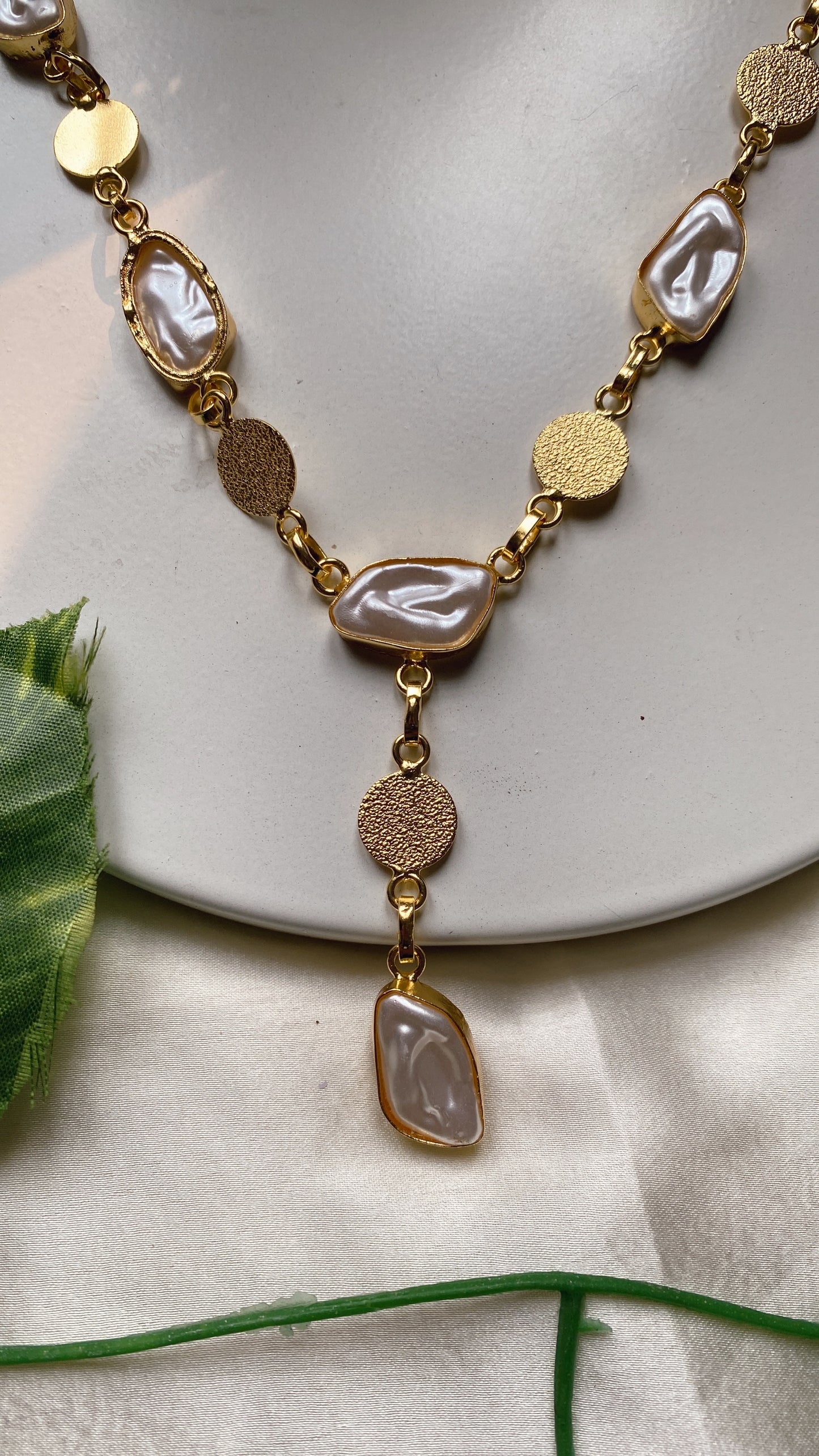 Heer Baroque Necklace